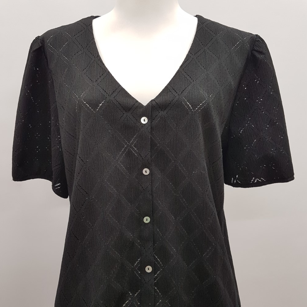 Blouse noire à losanges ajourés - GRAIN DE MALICE - Taille XL - Photo 4