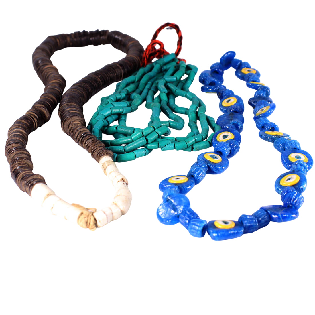 Colliers africains verre bois en lot Bon état -  reconditionné disponible sur Label Emmaüs