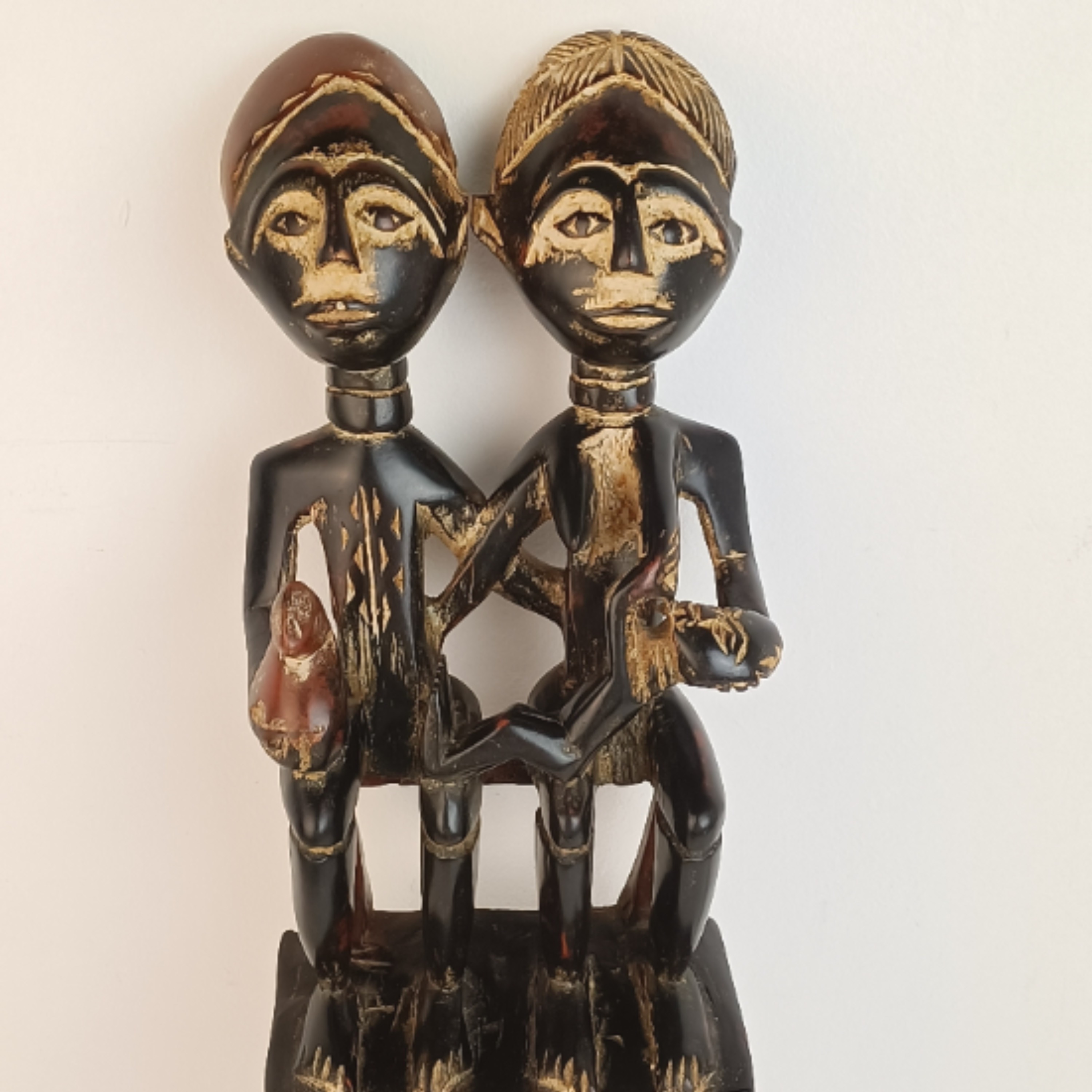 Sculpture statue peigne en bois africain - Photo 1
