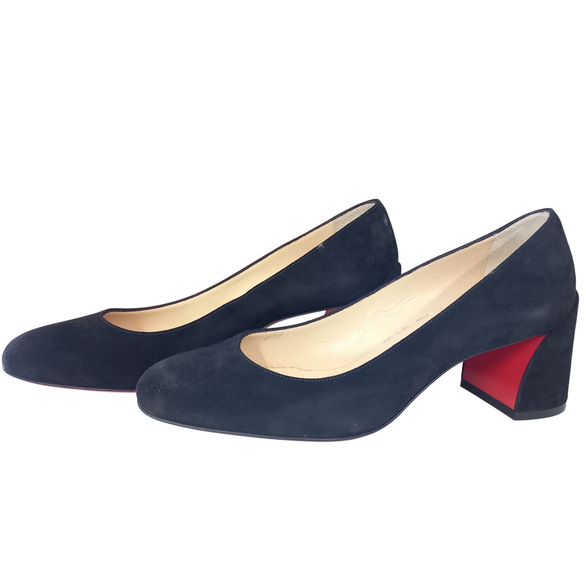 Escarpins "christian louboutin" modèle Miss Sab pointure T36 en veau velours Très bon état -  reconditionné disponible sur Label Emmaüs