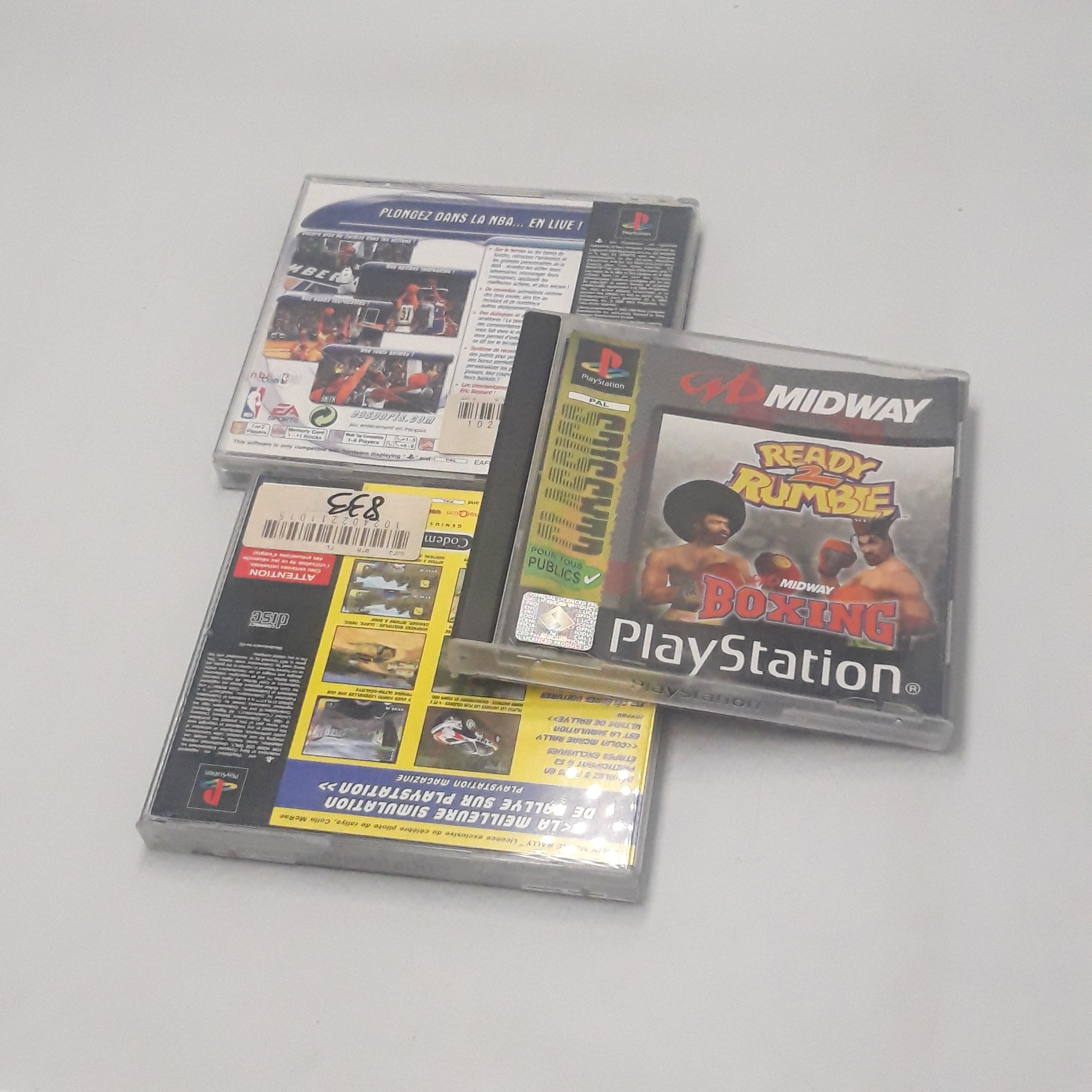 PlayStation 1 Sony complète + accessoires + jeux Bon état - Vue 6 - 