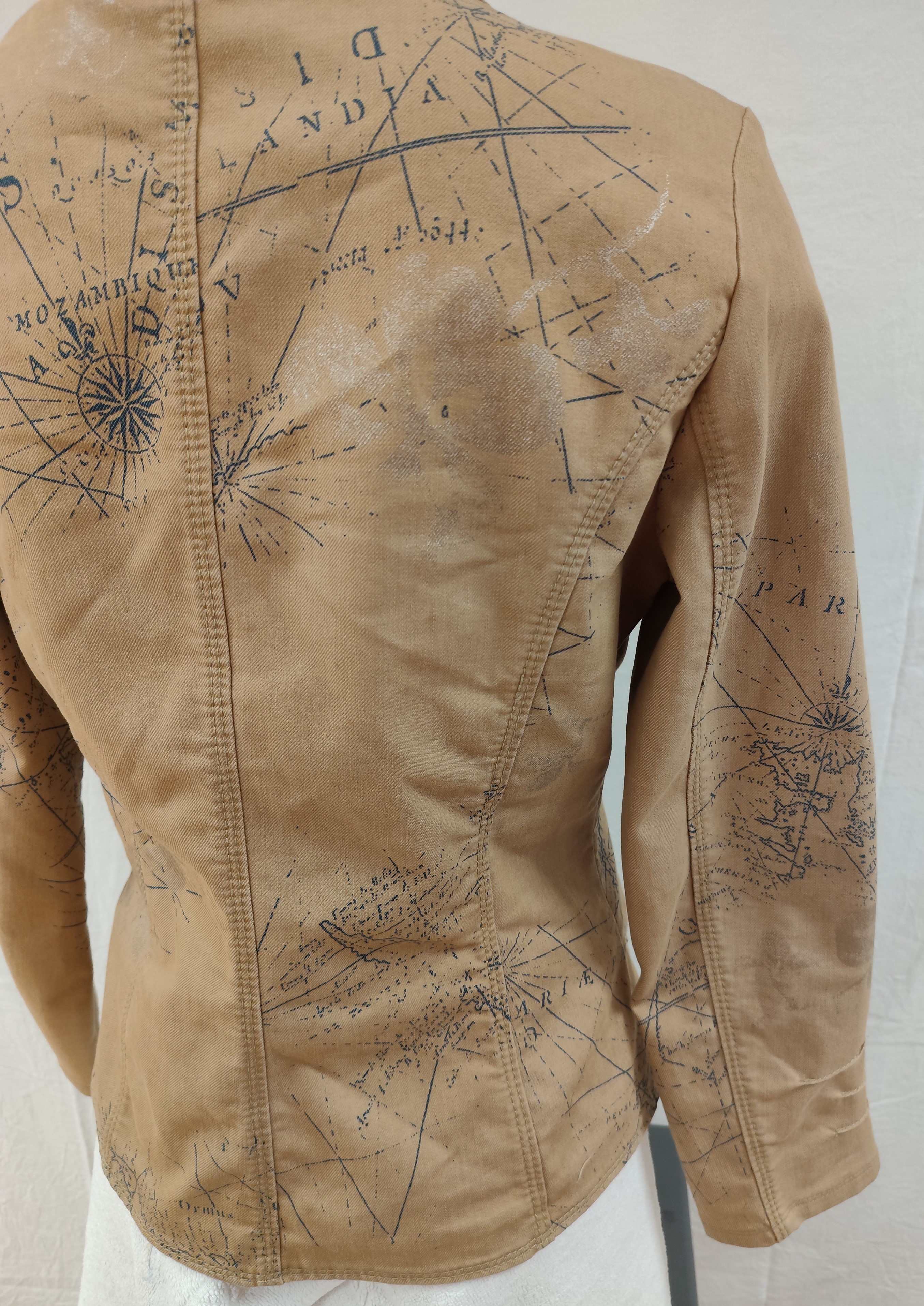 Veste de tailleur / Blazer ajusté style "Saharienne" urbaine Taille 40 Très bon état - Vue 8 - 