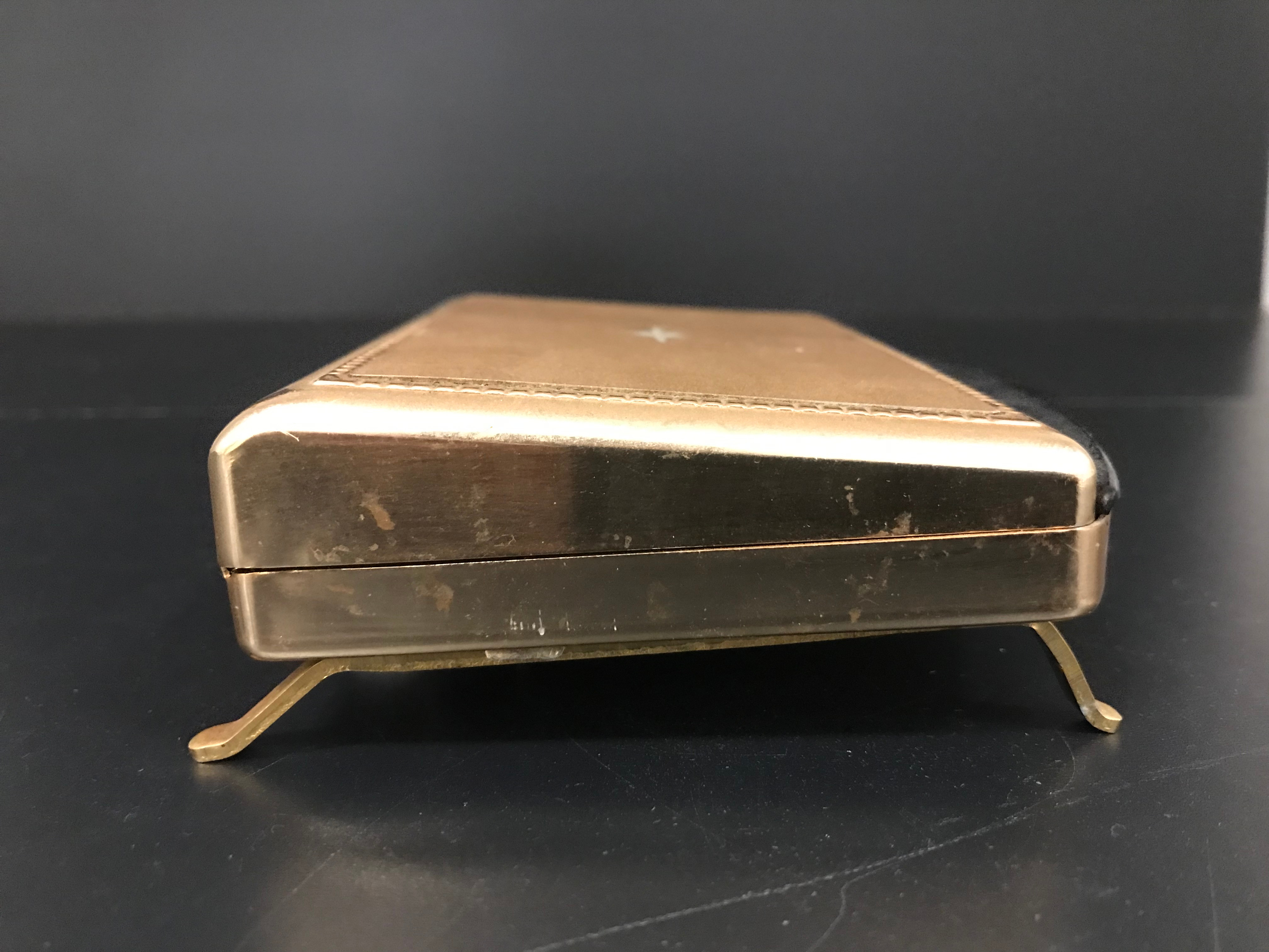 Boite à musique,  coffret cigarette allumette vintage 1960  - Label
