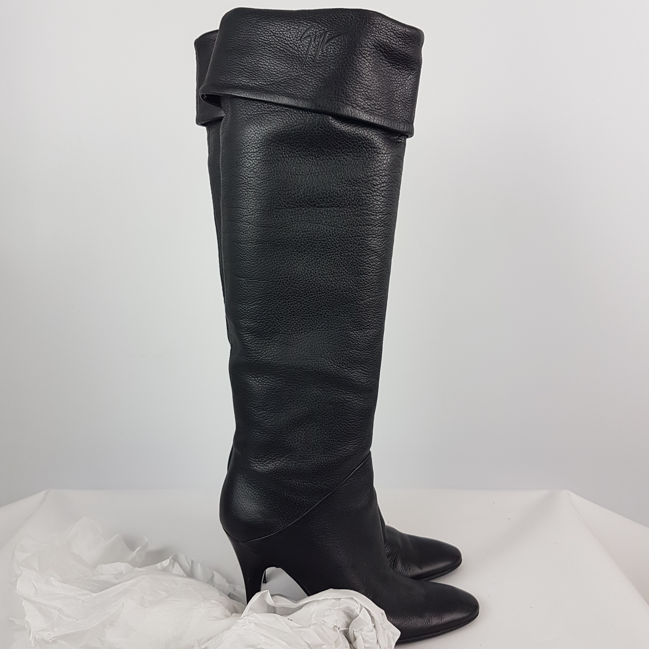 Voir photo 2 de Bottes en Cuir - Giuseppe Zanotti - 36 Bottes en Cuir - Giuseppe Zanotti - 36 Bon état - Vue 2 -