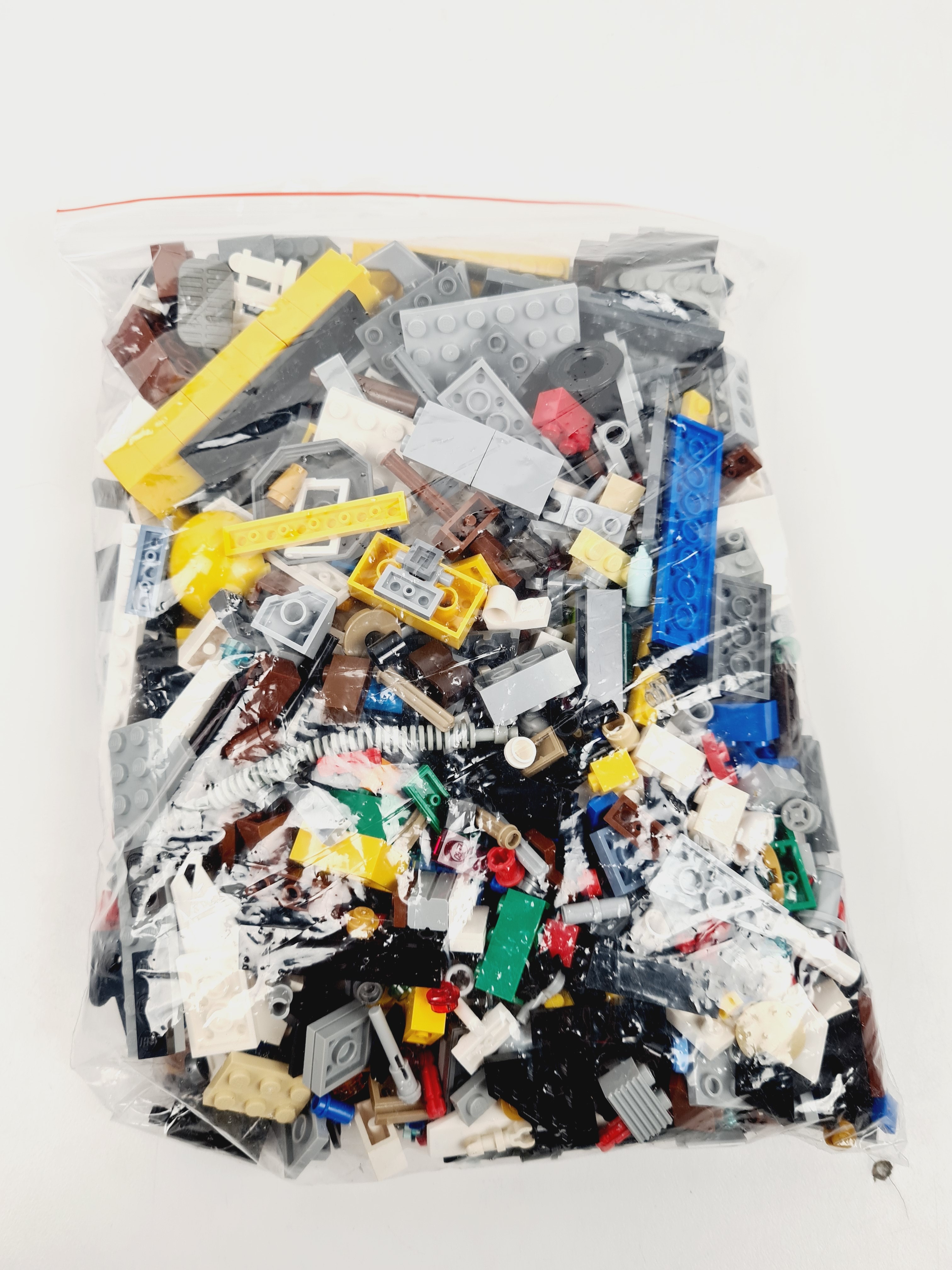 Voir photo 4 de Lego - Sachet Lego en vrac - 500 g Lego - Sachet Lego en vrac - 500 g Bon état - Vue 4 -