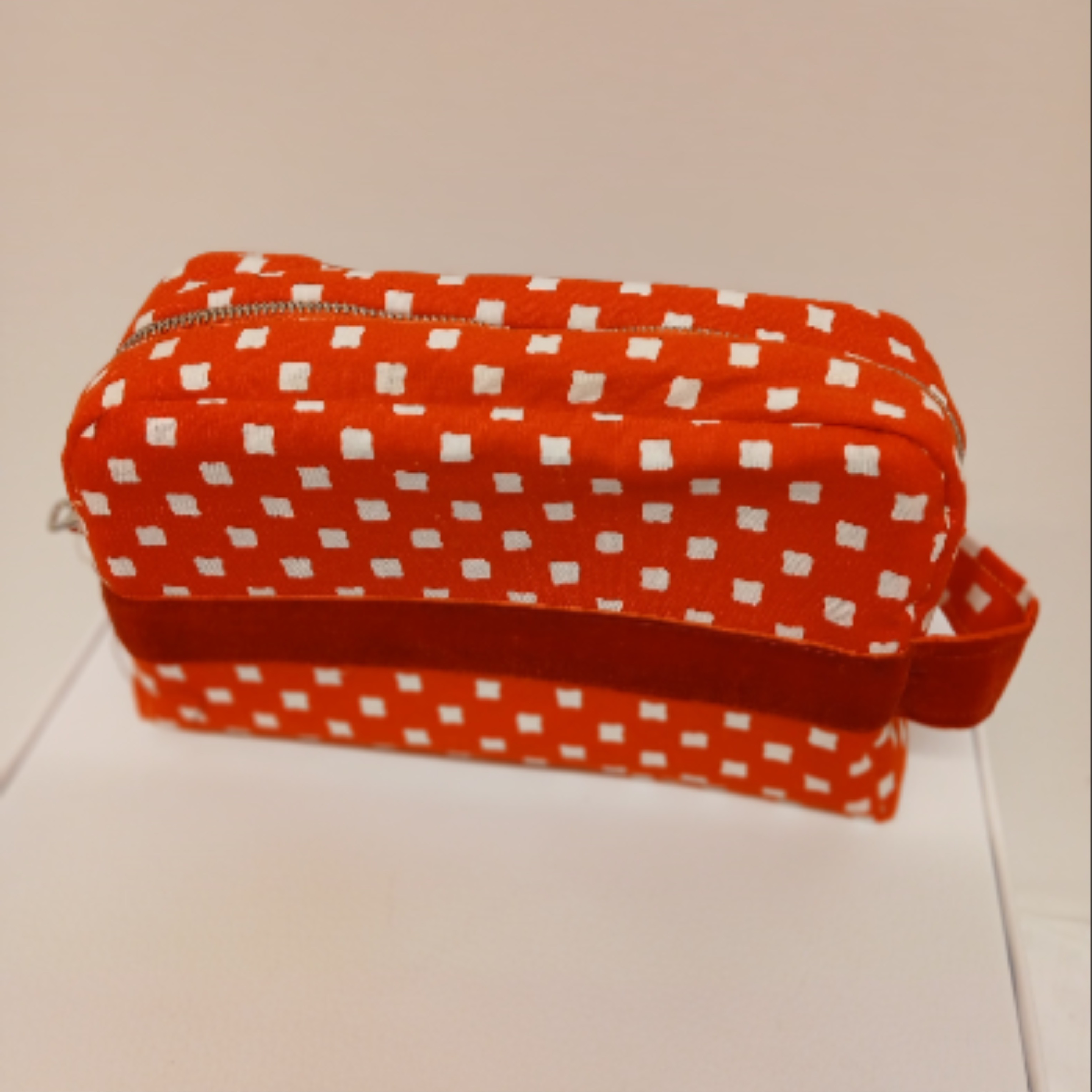 Trousse - 100% matières recyclées- Etoffe meuse Comme neuf - Vue 2 - 