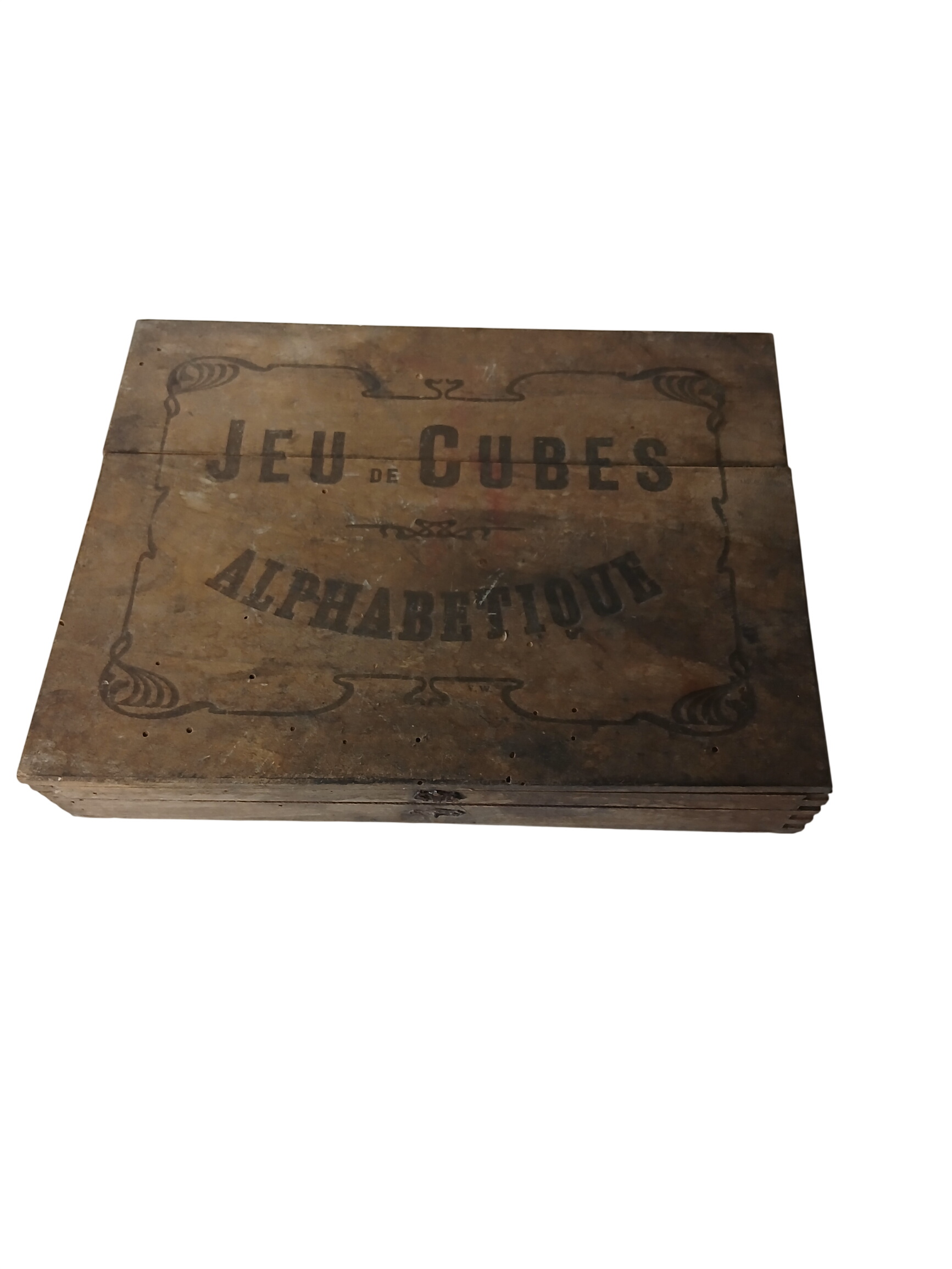 Ancien jeu de cubes alphabétique en bois (lettres et chiffres) Bon état -  reconditionné disponible sur Label Emmaüs
