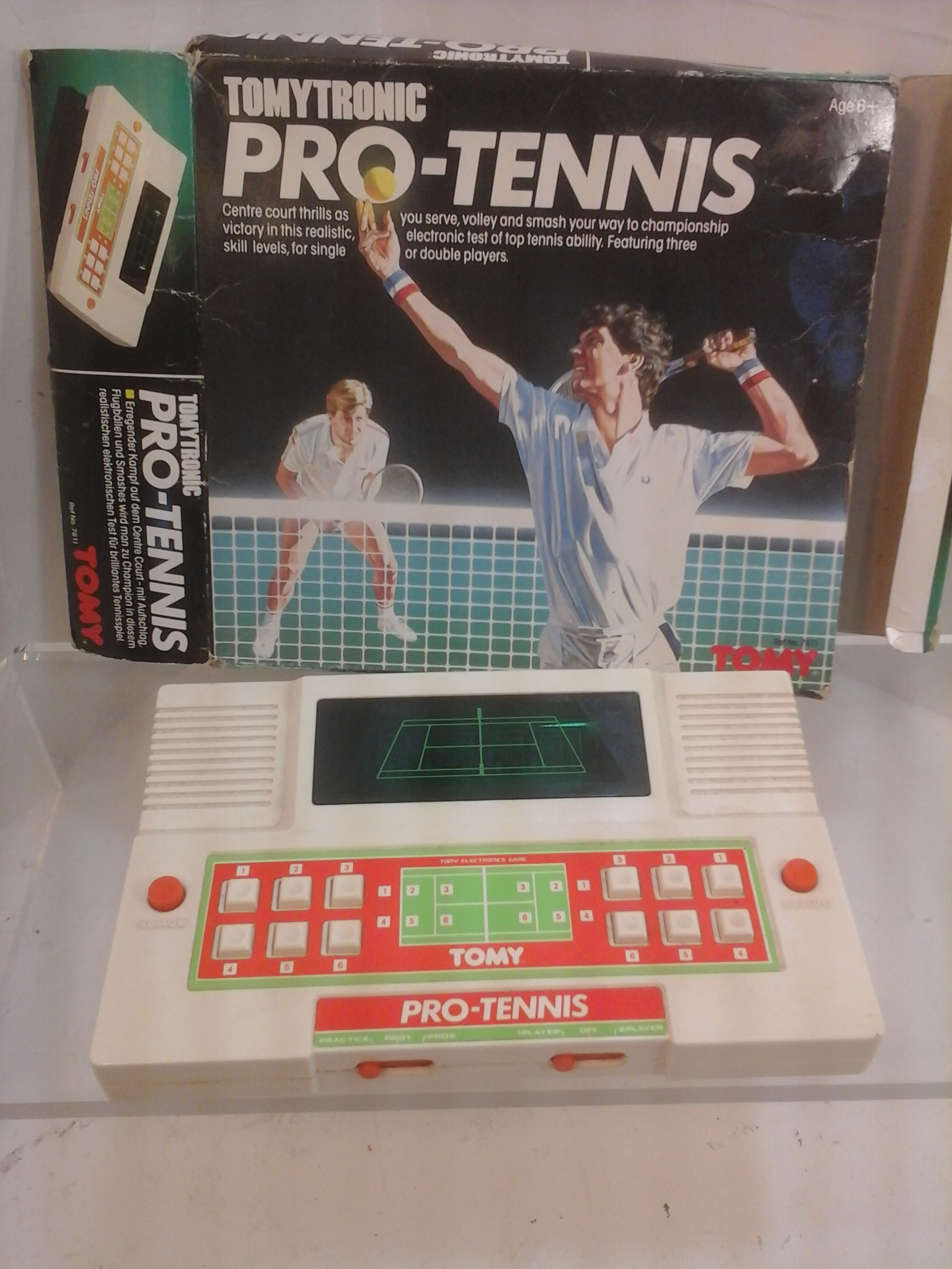 Voir photo 3 de Vintage 1979 Tomy Jeu Électronique Tomytronic PRO-TENNIS Fonctionnel En Boîte Vintage 1979 Tomy Jeu Électronique Tomytronic PRO-TENNIS Fonctionnel En Boîte Très bon état - Vue 3 -
