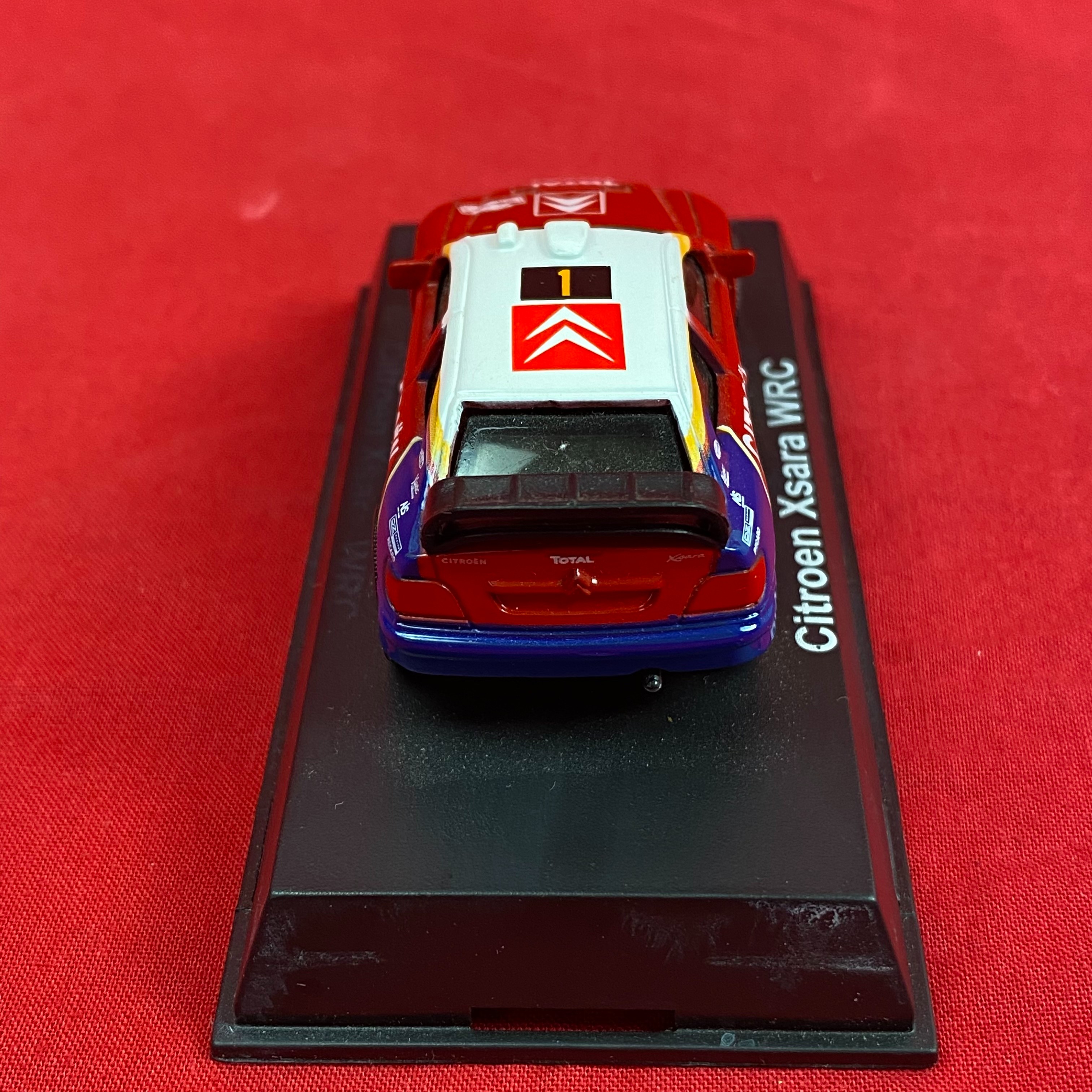 Voir photo 5 de Voiture miniature Citroen Xsara WRC - Rallye Monte-Carlo 2005 Voiture miniature Citroen Xsara WRC - Rallye Monte-Carlo 2005 - Vue 5 -