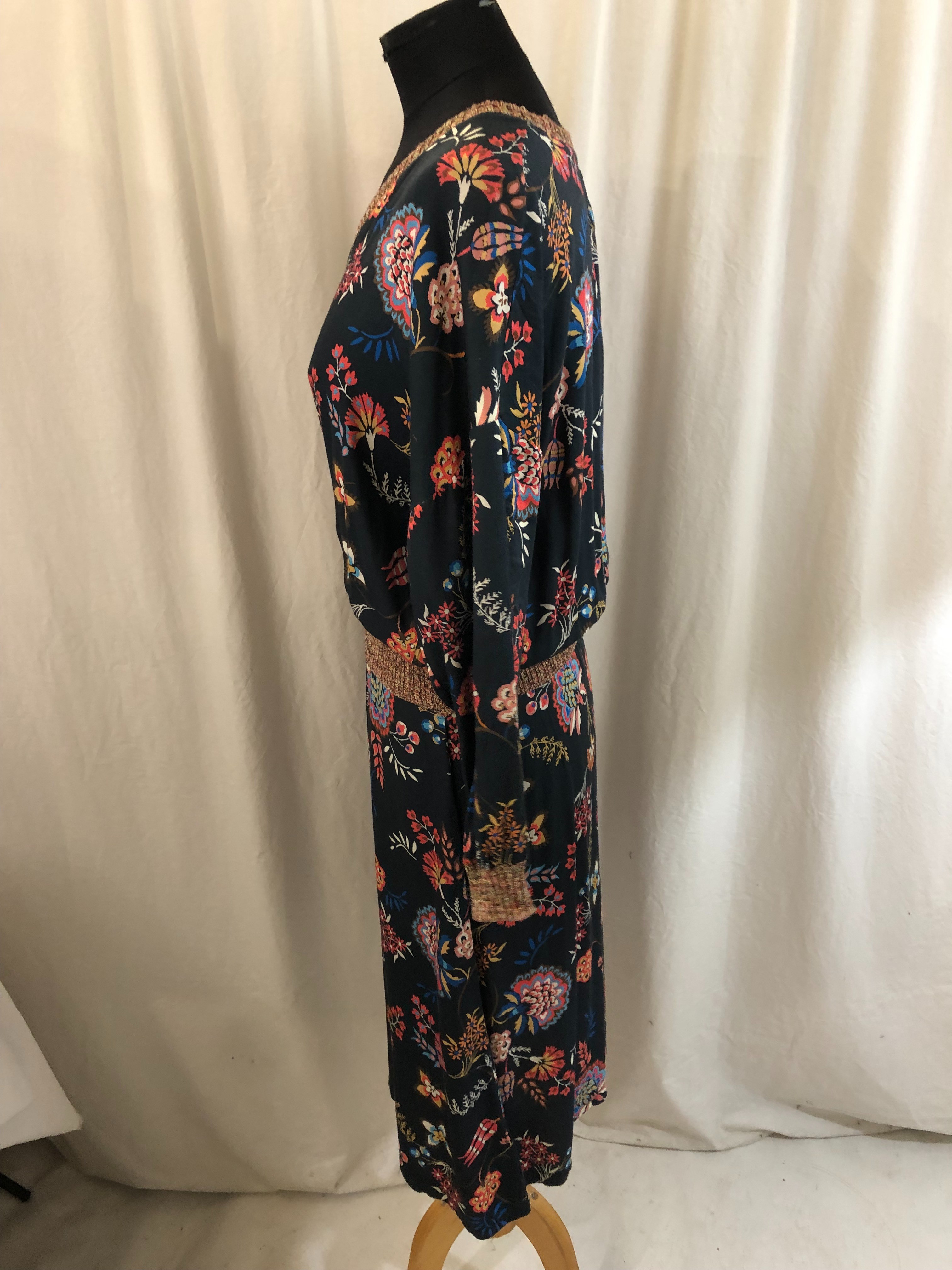 Voir photo 4 de Robe multicolore, Aldo Martin's - 38 Robe multicolore, Aldo Martin's - 38 Comme neuf - Vue 4 -