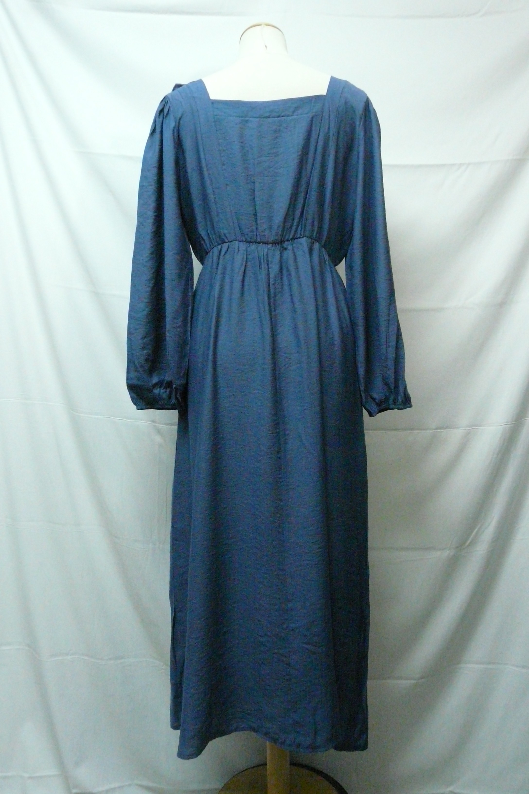 RF355 - Robe à manches longues - Shein - Taille XL Comme neuf - Vue 5 - 