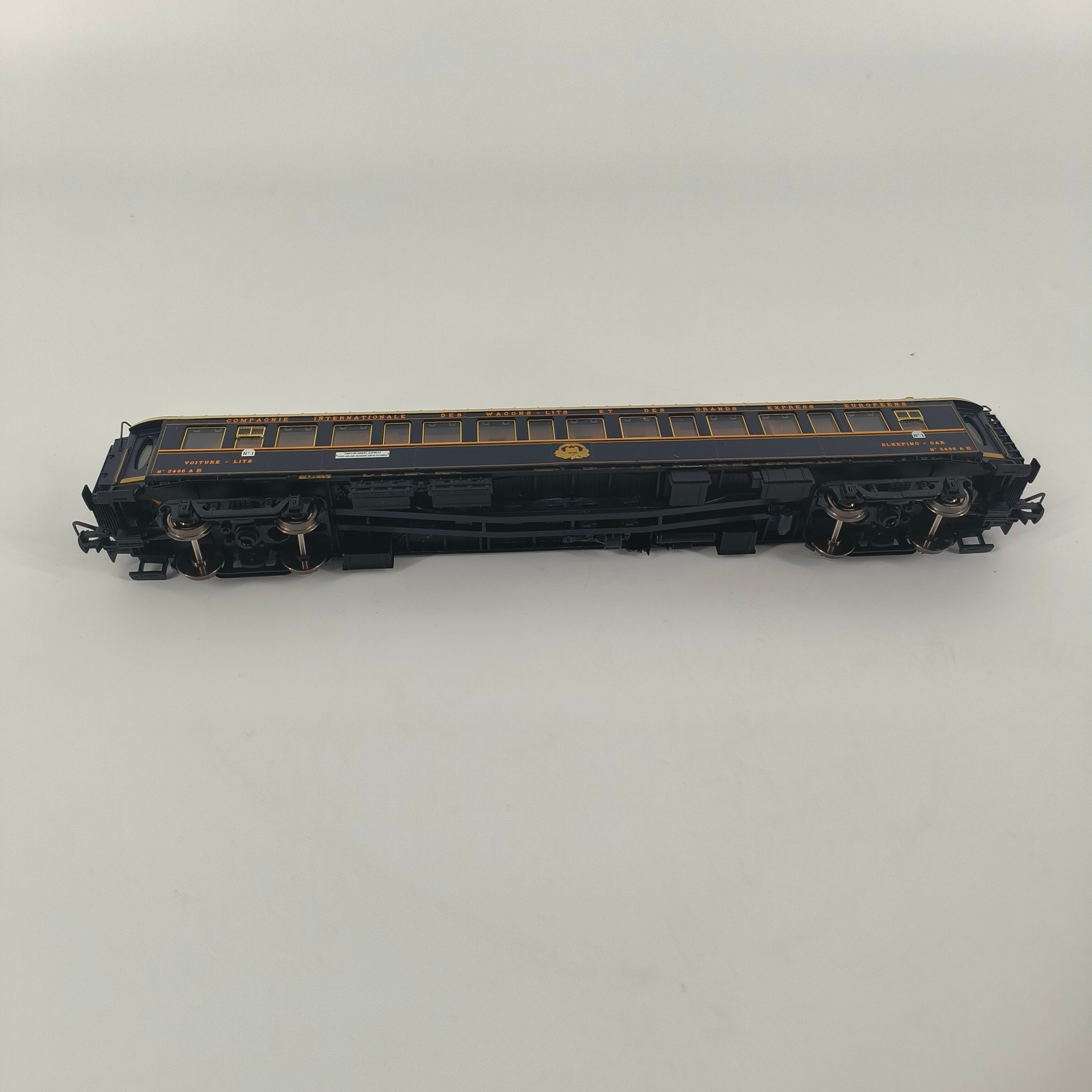 Lot de trois wagons voyageurs-ferroviaire-Orient express-Rivorossi cilw-HO Très bon état - Vue 5 - 