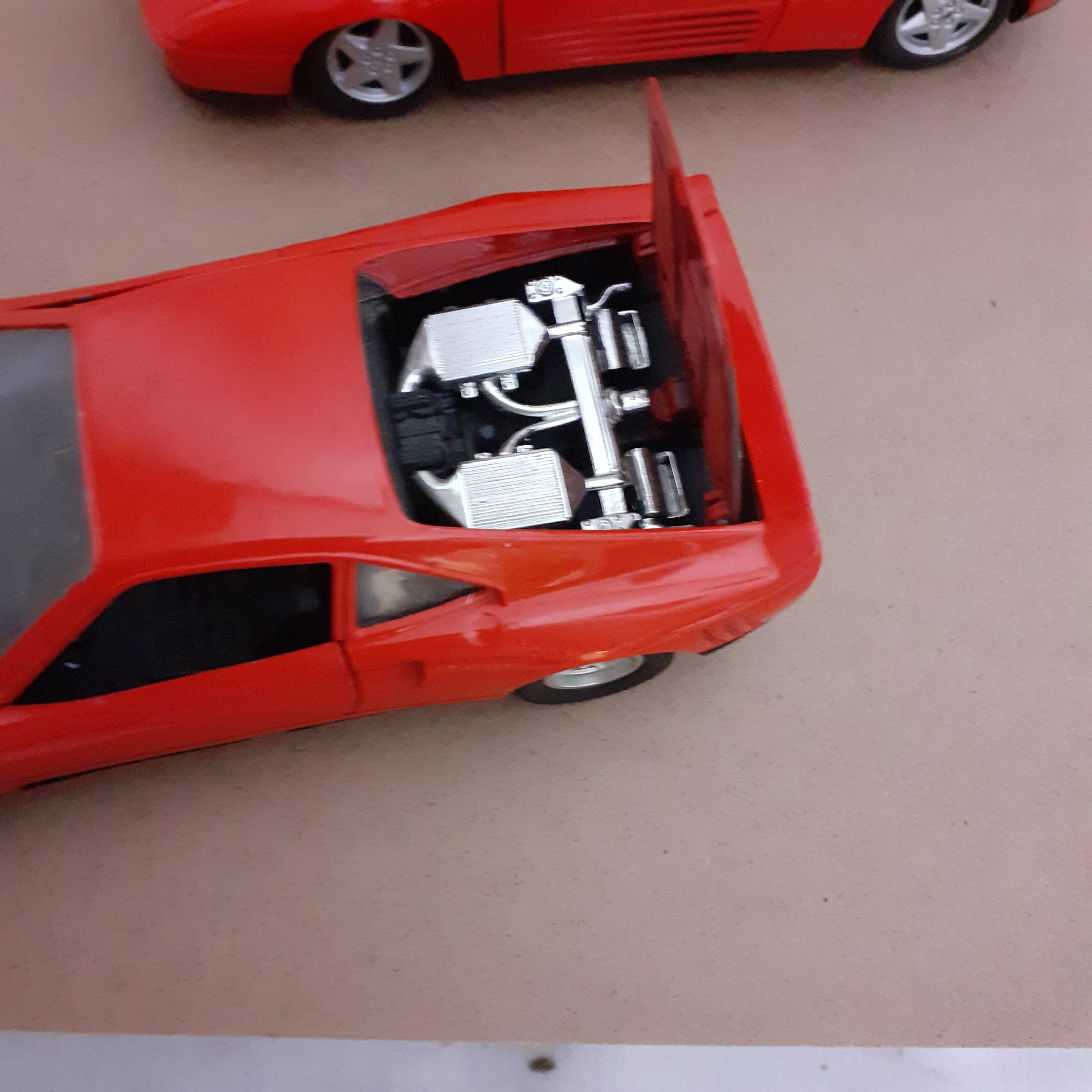 Lot de 2 voitures miniatures (1/24) FERRARI Bon état - Vue 5 - 