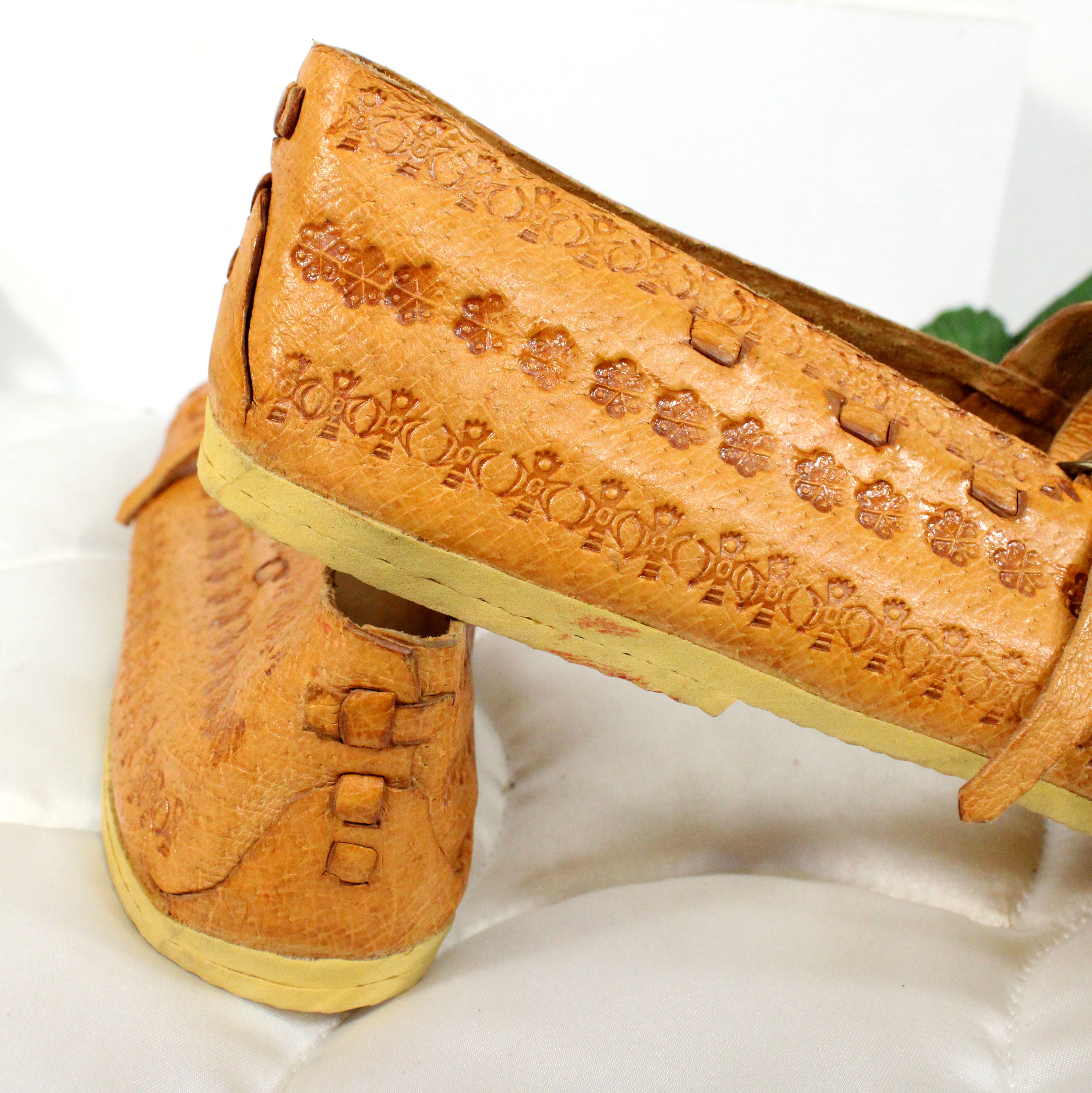Chaussure Cuir Camel Traditionnelle Taille Estimée 39  - Vue 4 - 