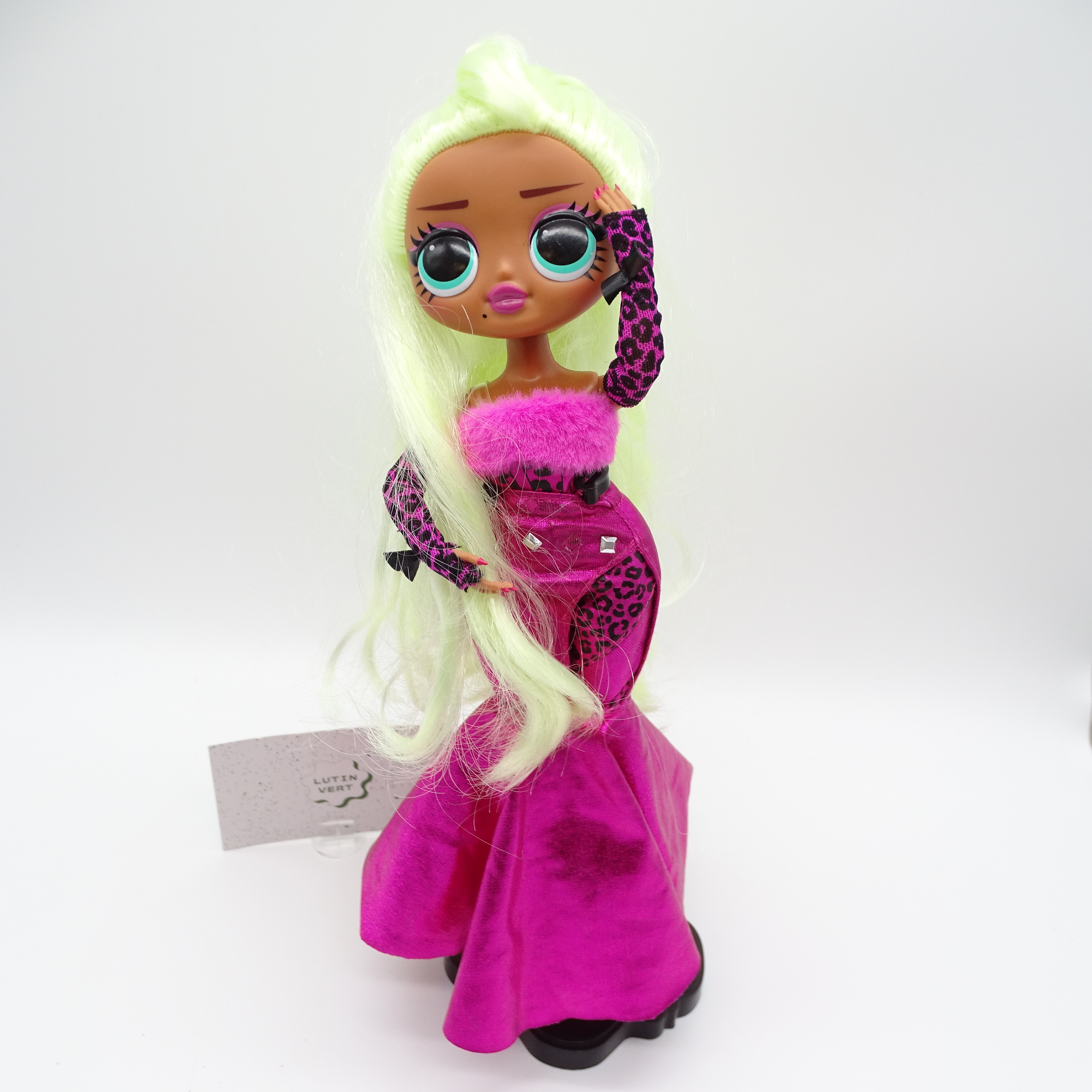 Acheter Poupée LOL « Lady Diva » d'occasion OMG - Dès 4 ans | Ref 14097 Très bon état - 15,00 € Poupée LOL « Lady Diva » d'occasion OMG - Dès 4 ans | Ref 14097 Très bon état - reconditionné disponible sur Label Emmaüs