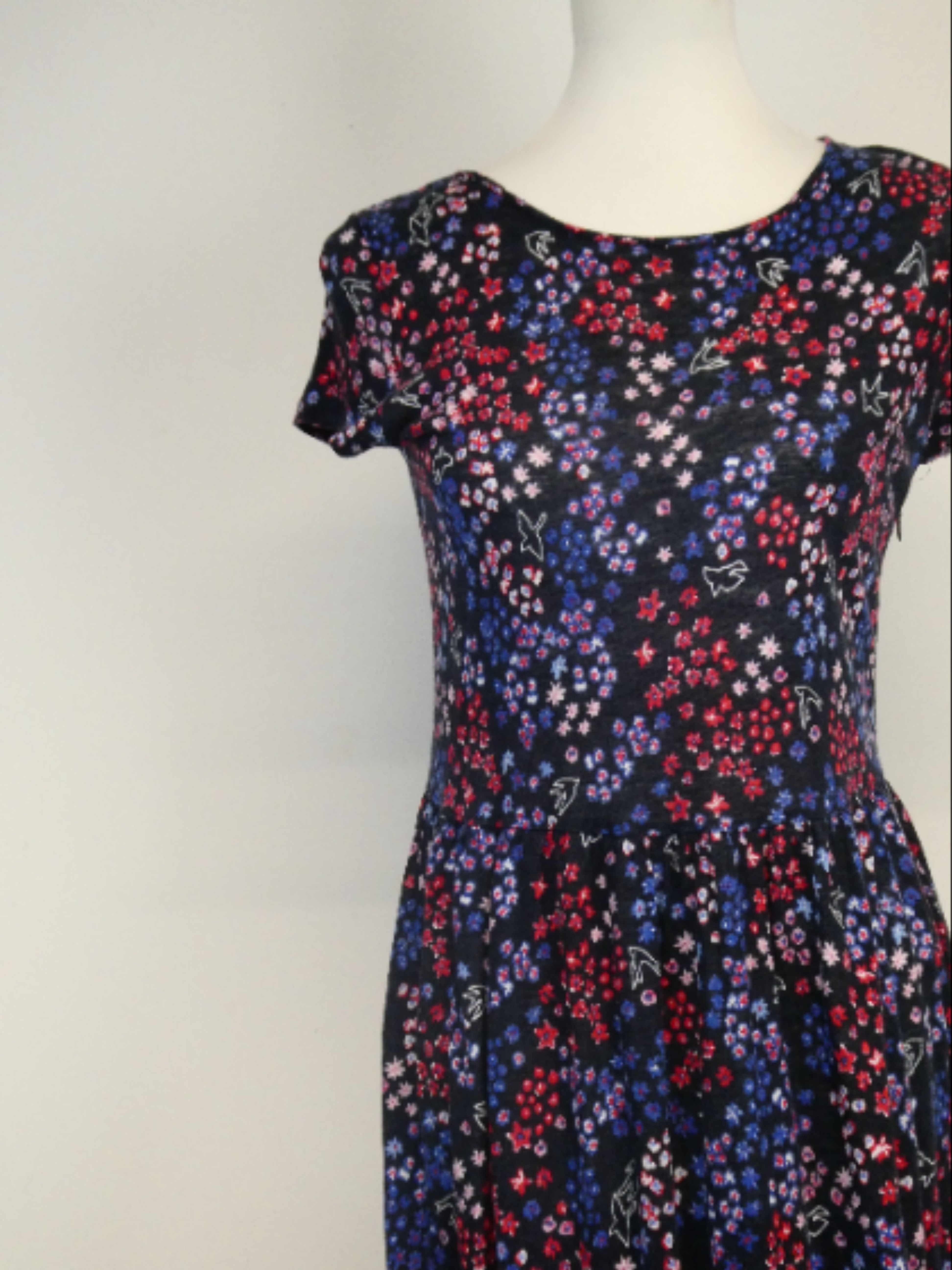 Claudie Pierlot - Robe bleue à fleurs multicolores - T1 - Photo 1