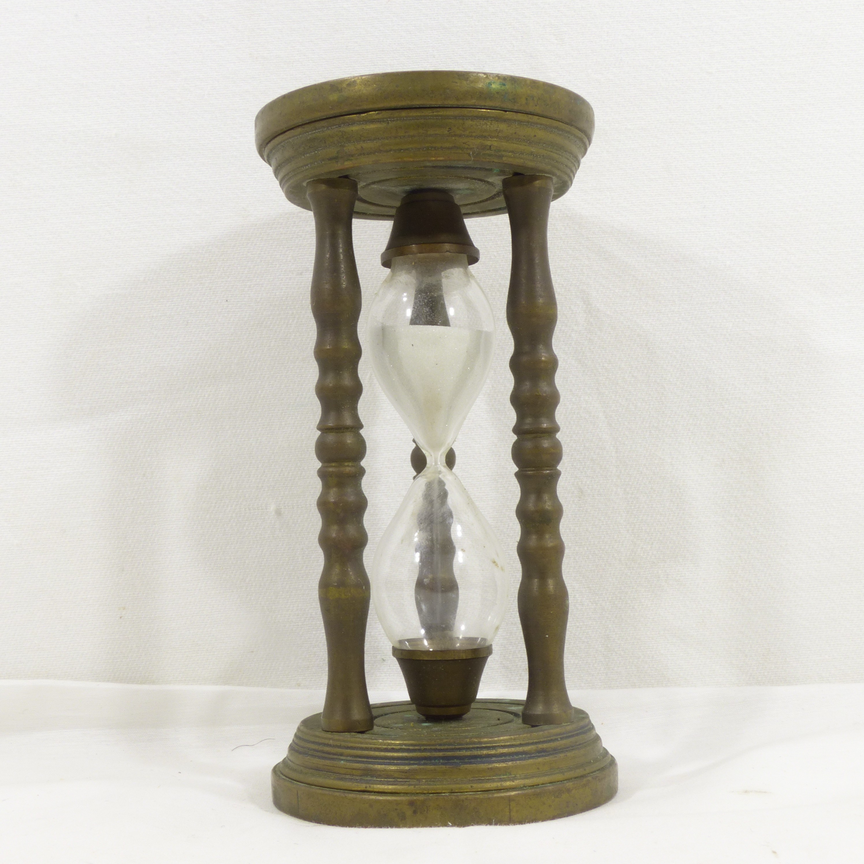 Sablier en bronze et verre / XIXème siècle - Photo 2