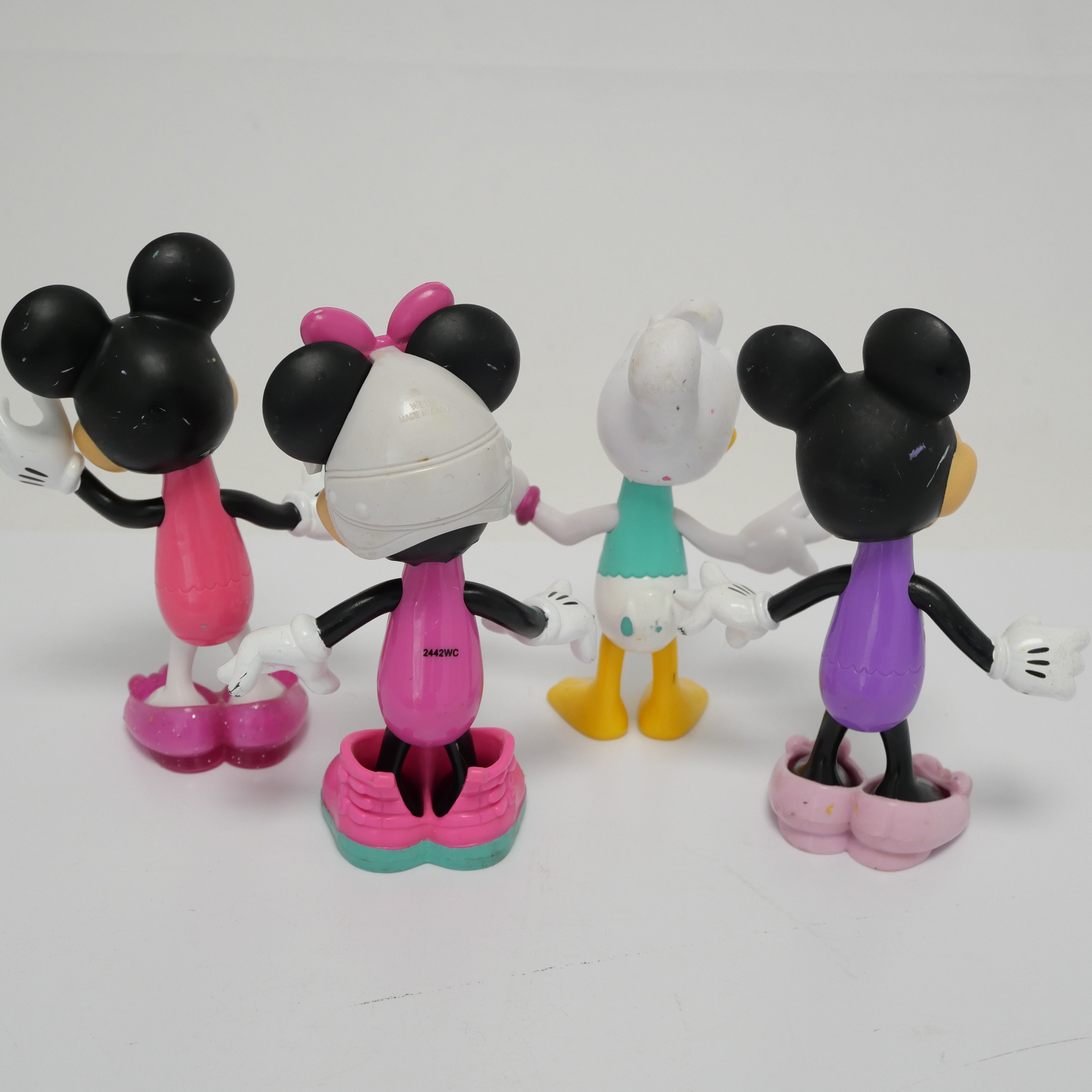 Voir photo 3 de 4 figurines Disney Rose 4 figurines Disney Rose - Vue 3 -