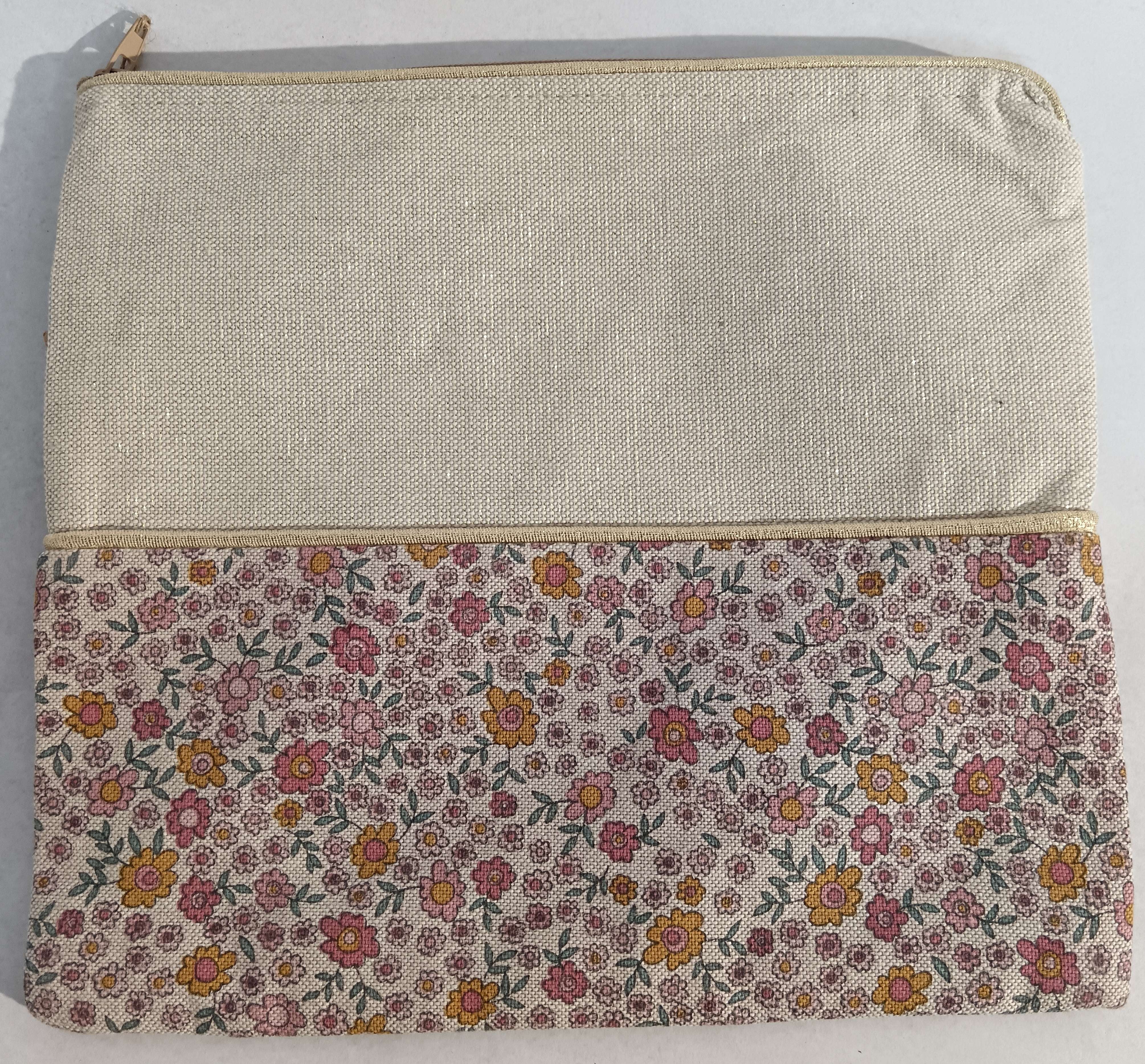Voir photo 2 de Trousse faite main par l'Atelier 27 Trousse faite main par l'Atelier 27 - Vue 2 -