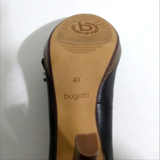 Escarpins Bugatti en cuir Pointure 40 Très bon état - Vue 7 - 