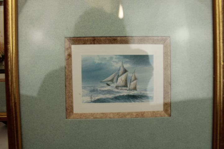 3 cadres dorés -motifs de bateaux - Photo 1