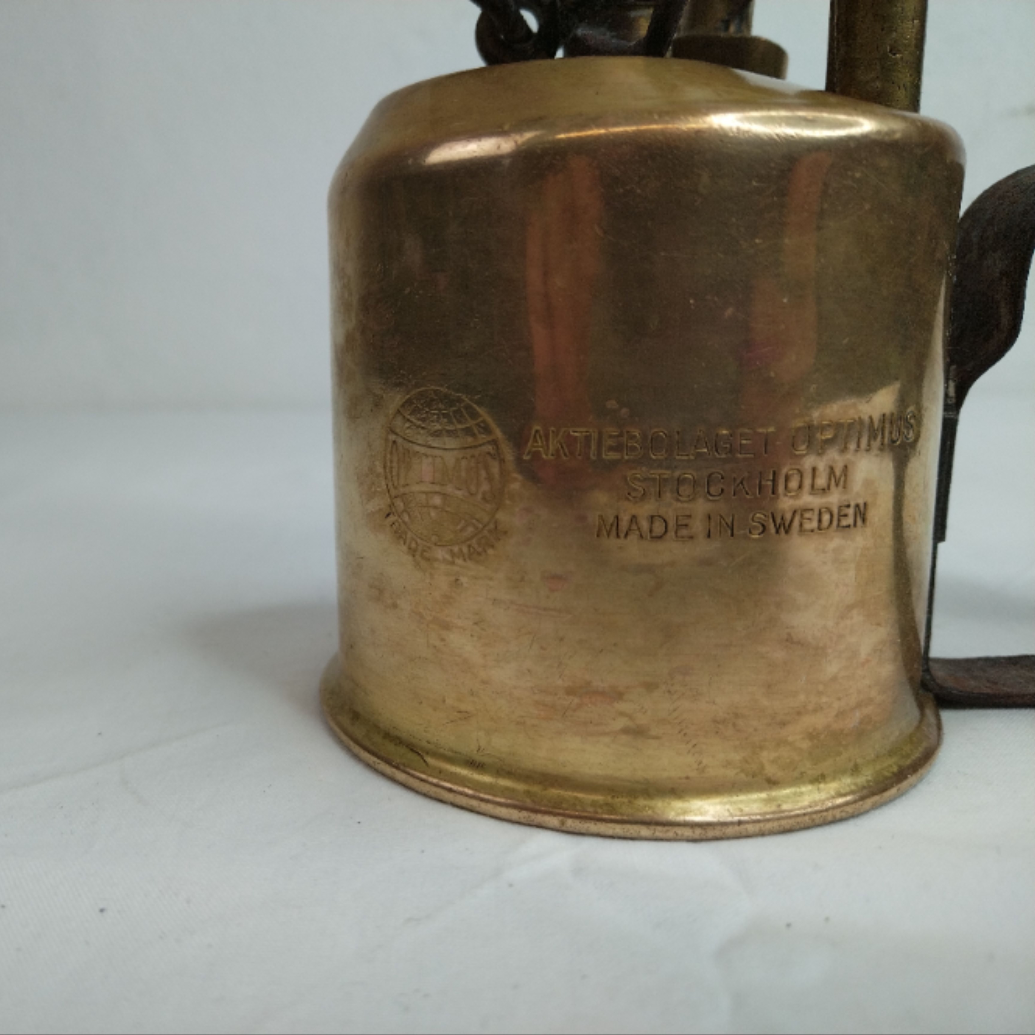 Voir photo 4 de Lampe à souder OPTIMUS laiton Lampe à souder OPTIMUS laiton Bon état - Vue 4 -