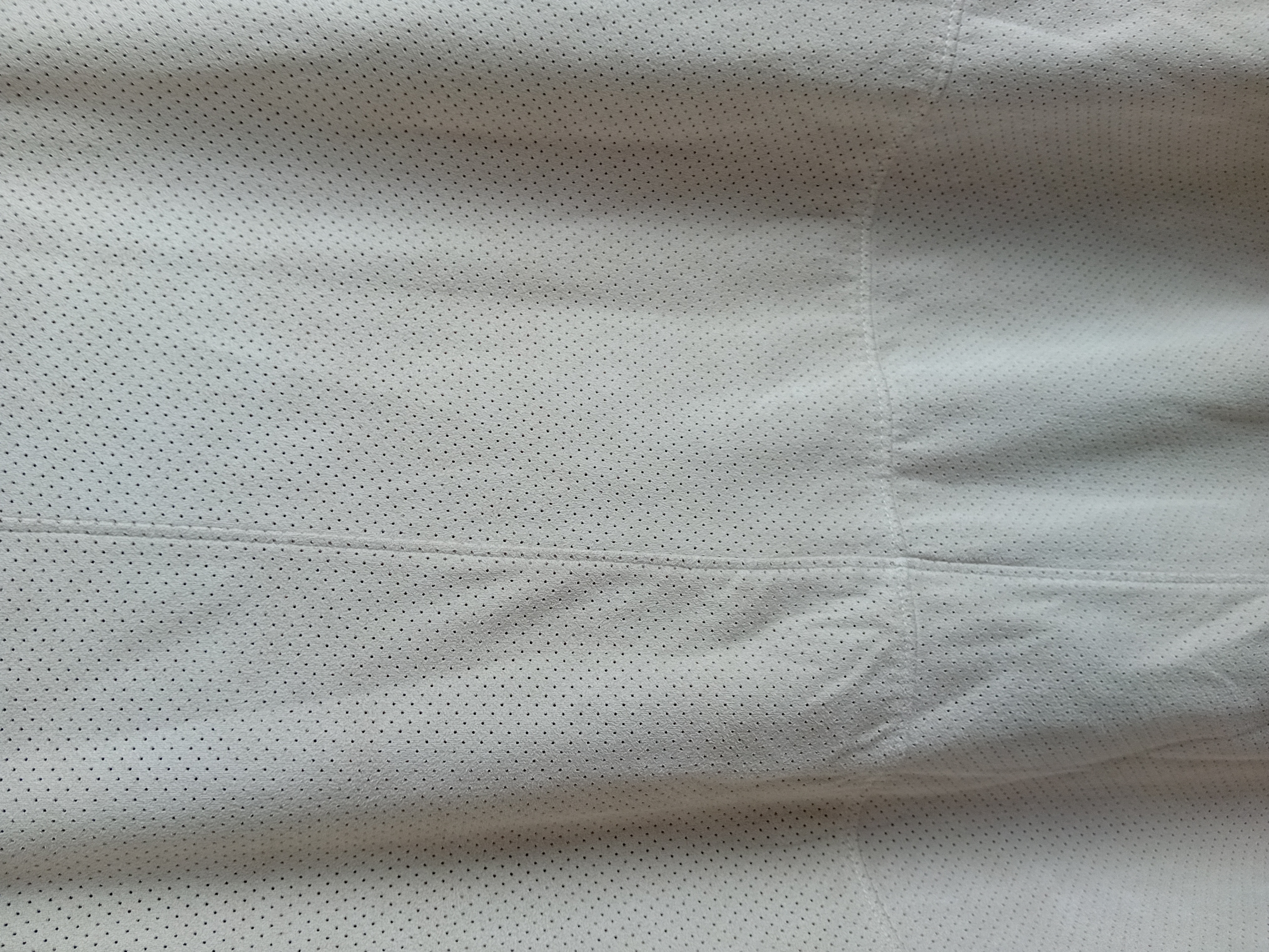 Voir photo 3 de Robe Beige style Suedine Ajourée Zara Basic Collection S (T3922) Robe Beige style Suedine Ajourée Zara Basic Collection S (T3922) Très bon état - Vue 3 -