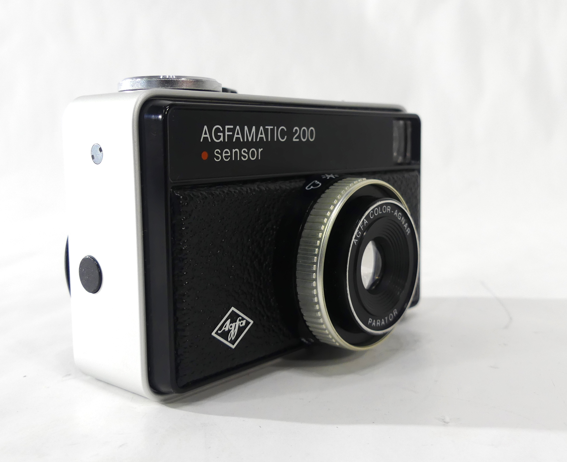 Appareil photo argentique Agfa Agfamatic 200 à capteur 126 - Très bon état - Photo 6