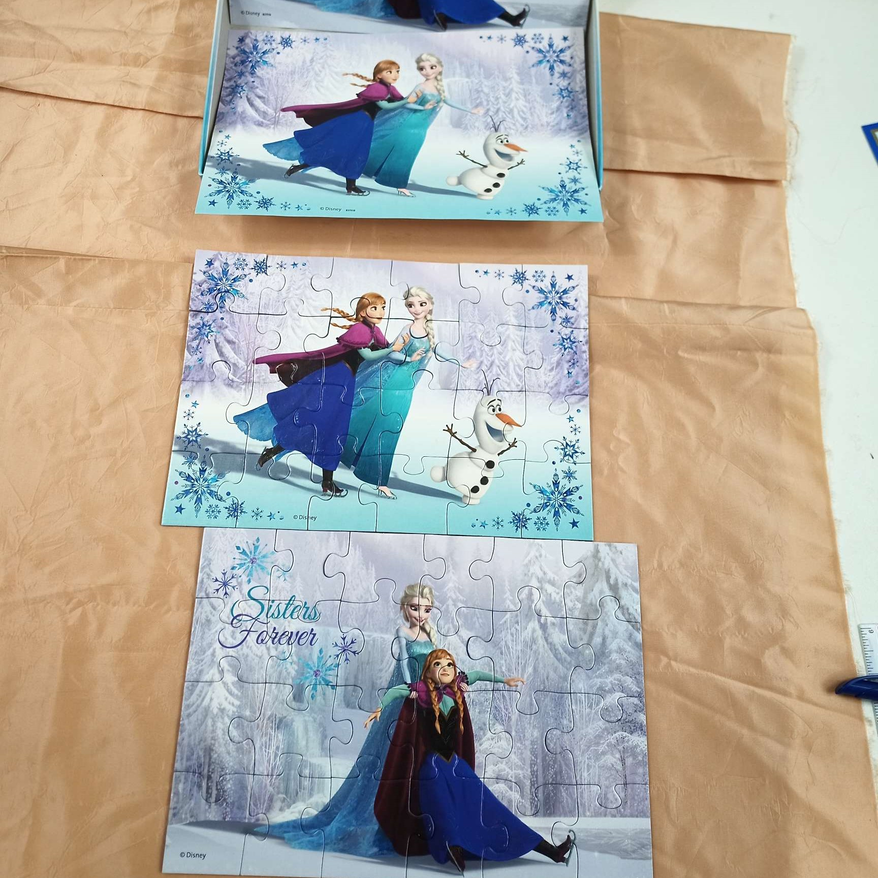 Voir photo 5 de lot de deux puzzles lot de deux puzzles - Vue 5 -