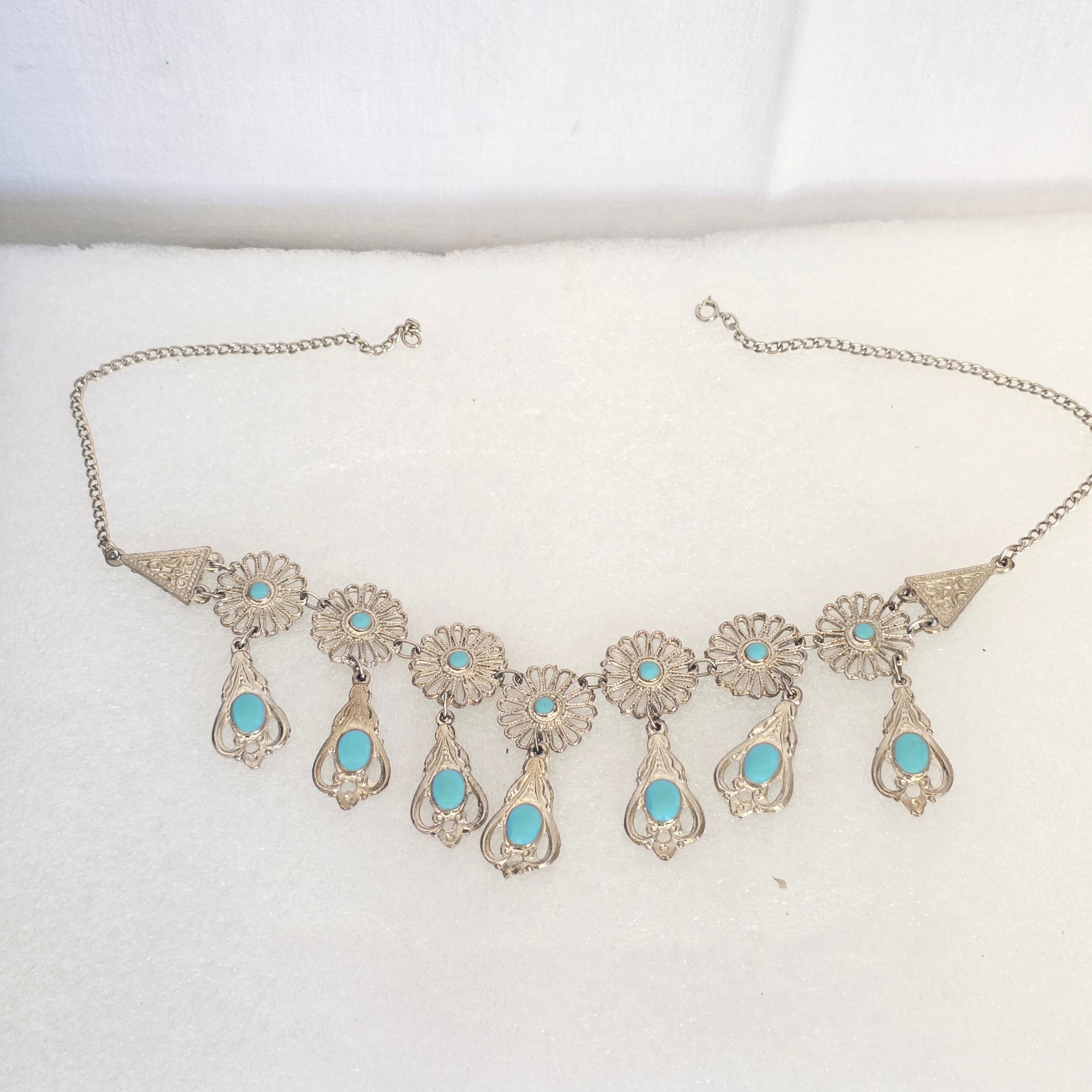 Voir photo 2 de Collier style égyptien des années 70 Collier style égyptien des années 70 Bon état - Vue 2 -