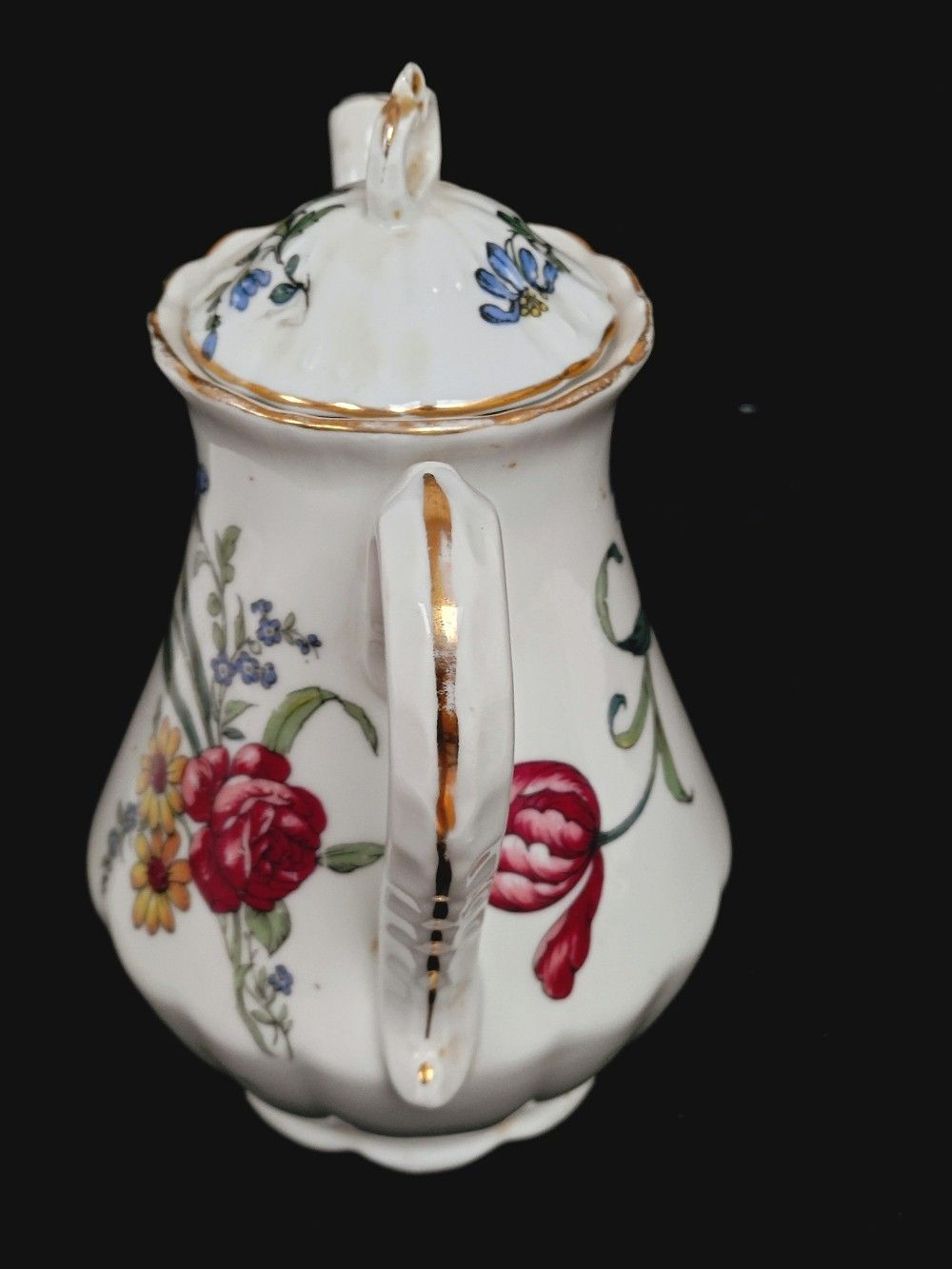 Théière et assiette plate en porcelaine de Limoges à décor floral. - Photo 6