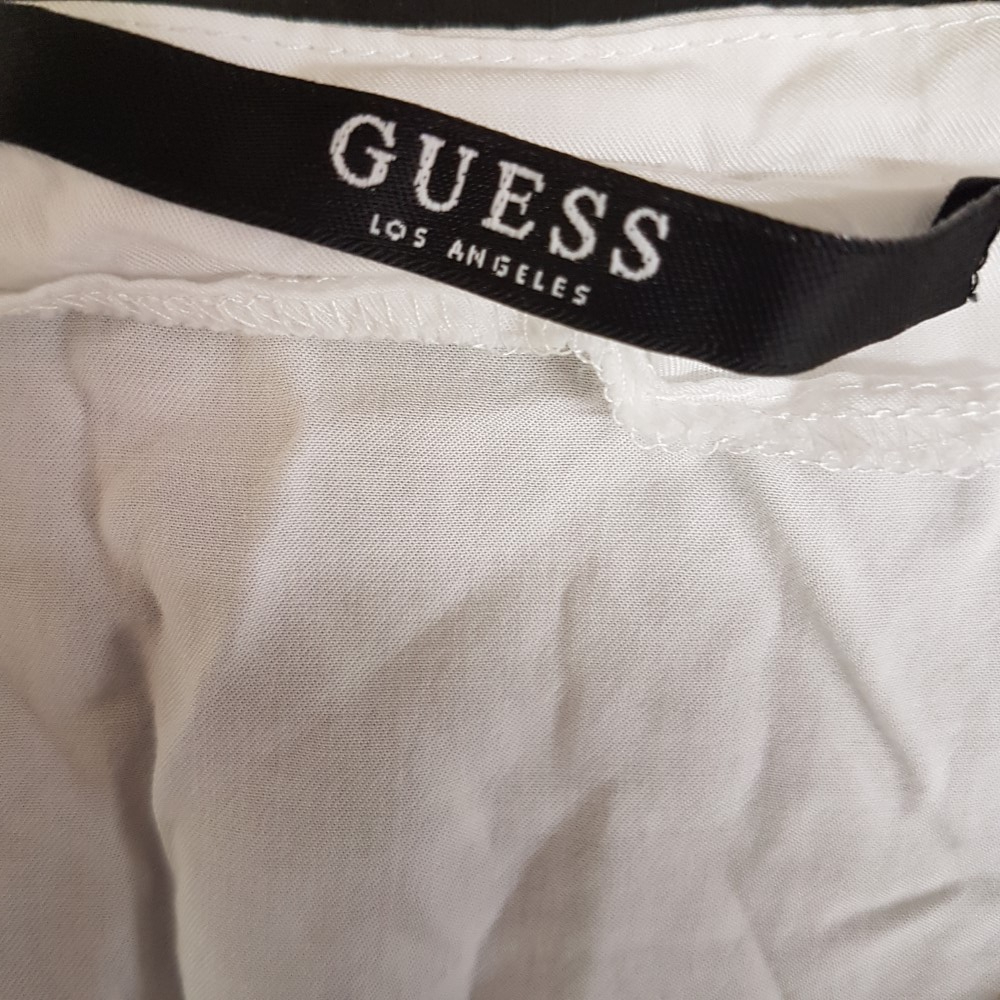 Chemisier blanc à frous frous - GUESS - Taille 40 estimée - Photo 10