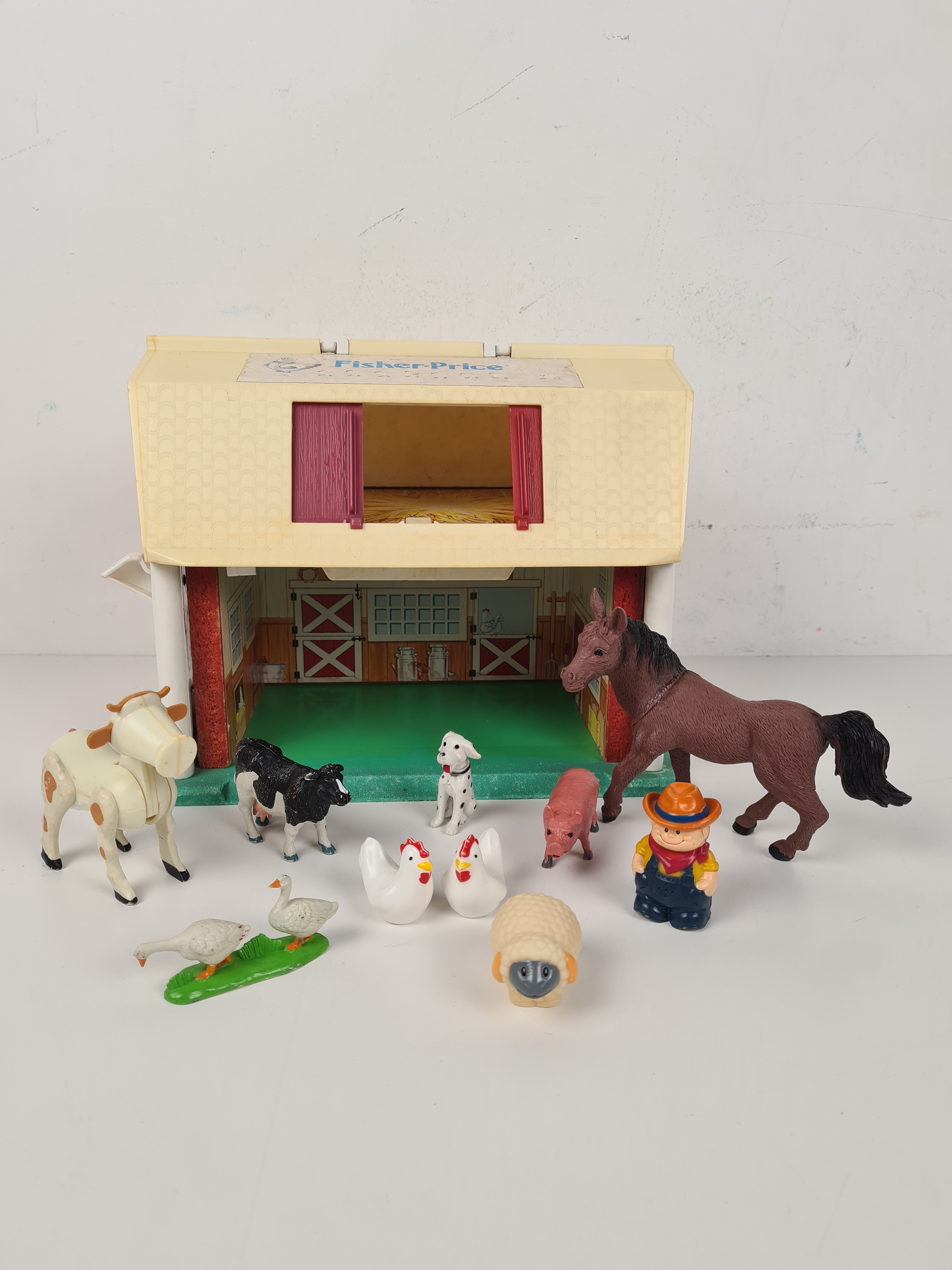 Jeu anciens - La Ferme avec les figurines - vintage - Fisher Price - 3 ans + Bon état - Vue 5 - 