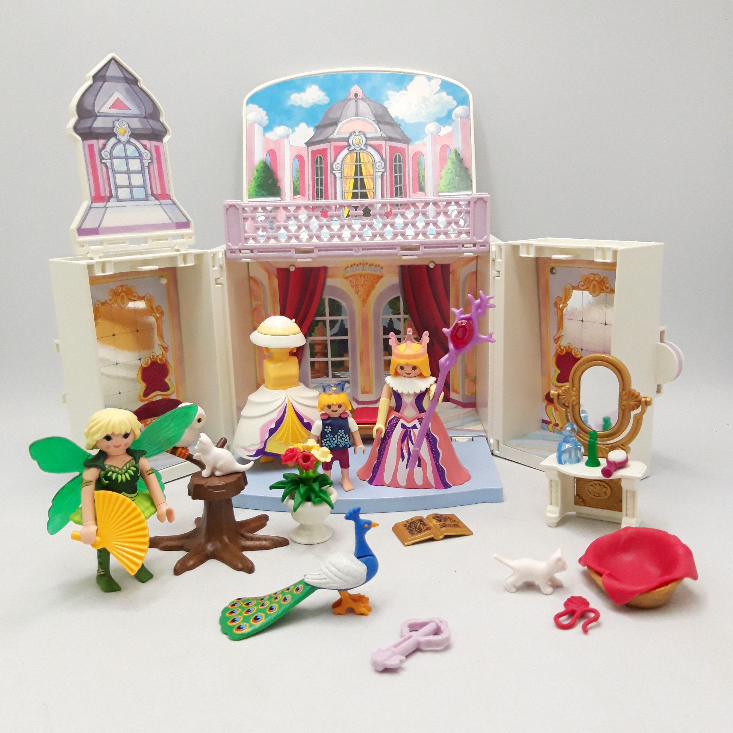Playmobil 'Château princesse pliable' référence 5419, 21 pièces - Bon état - Photo 2