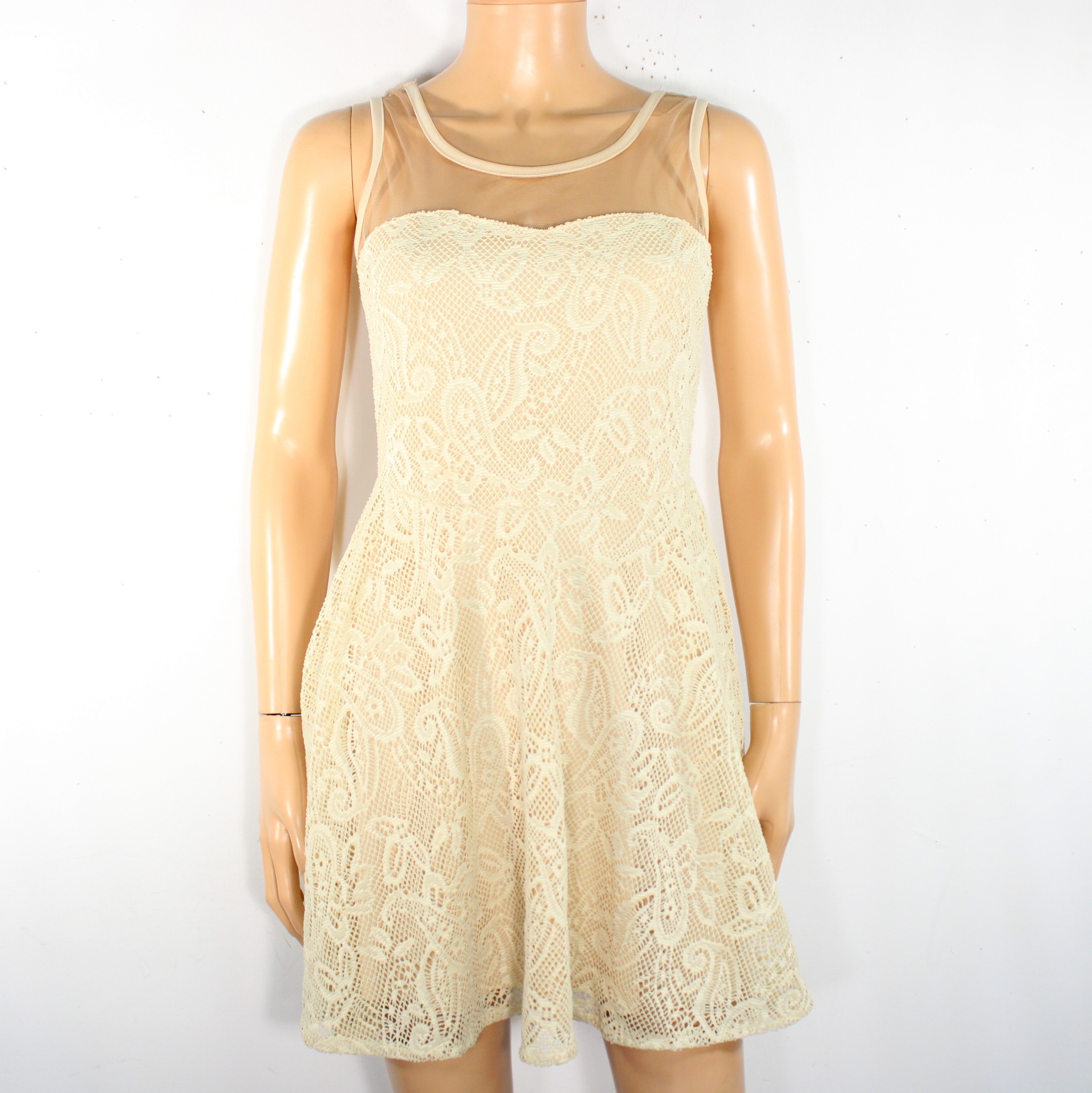Robe Nude Beige Clair Dentelle Taille Estimée S - Photo 0