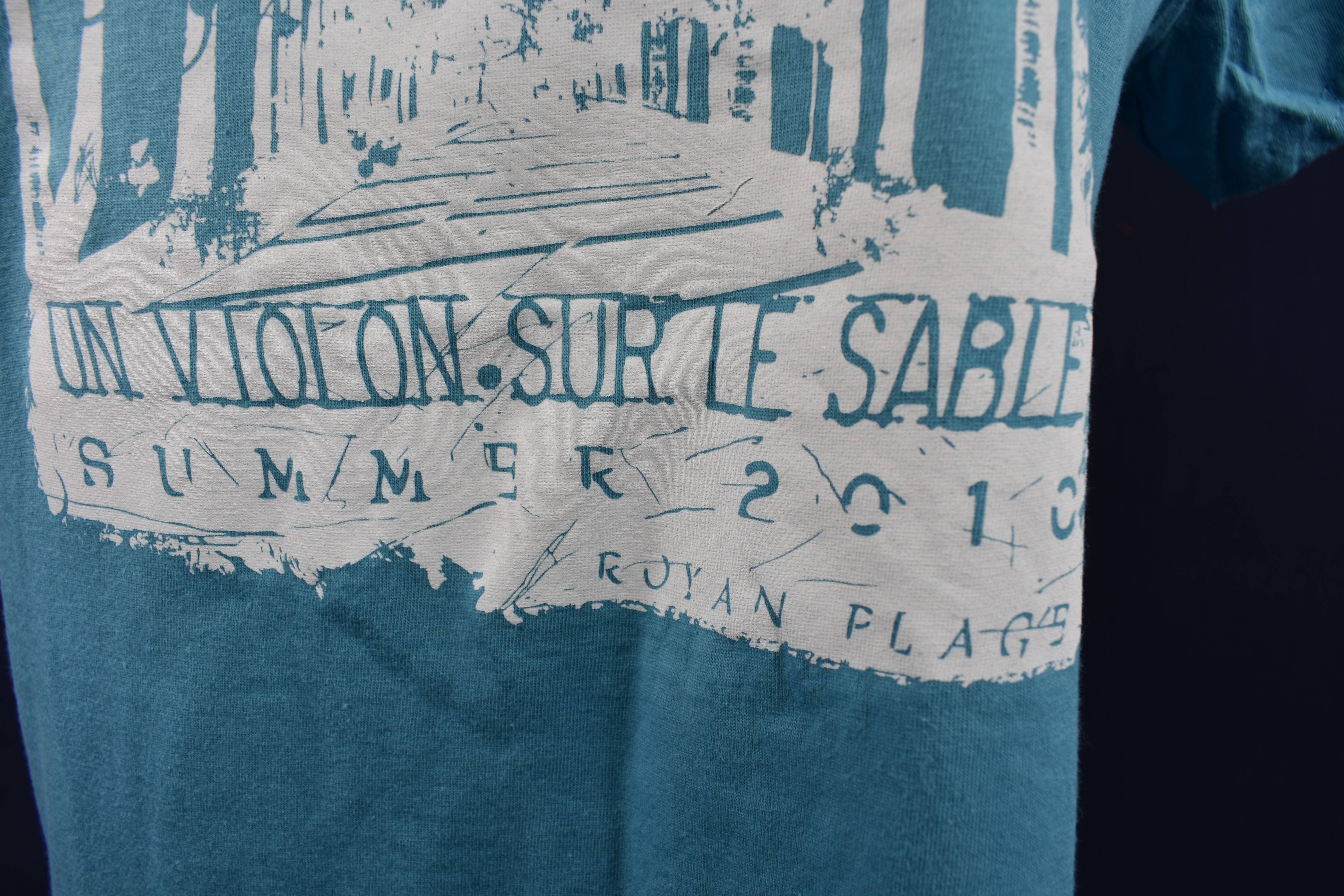 T-Shirt Collector Turquoise et blanc "femme" Un VIOLON SUR LE SABLE-SUMMER 2010, Royan Plage, taille XL.  - Vue 2 - 
