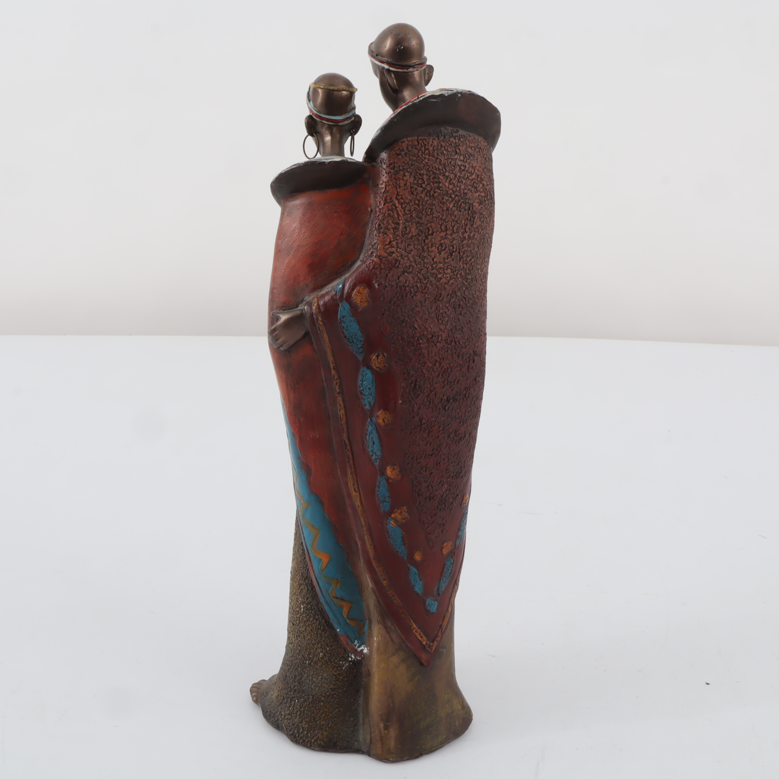Statuette d'un couple africain avec enfant - Photo 1
