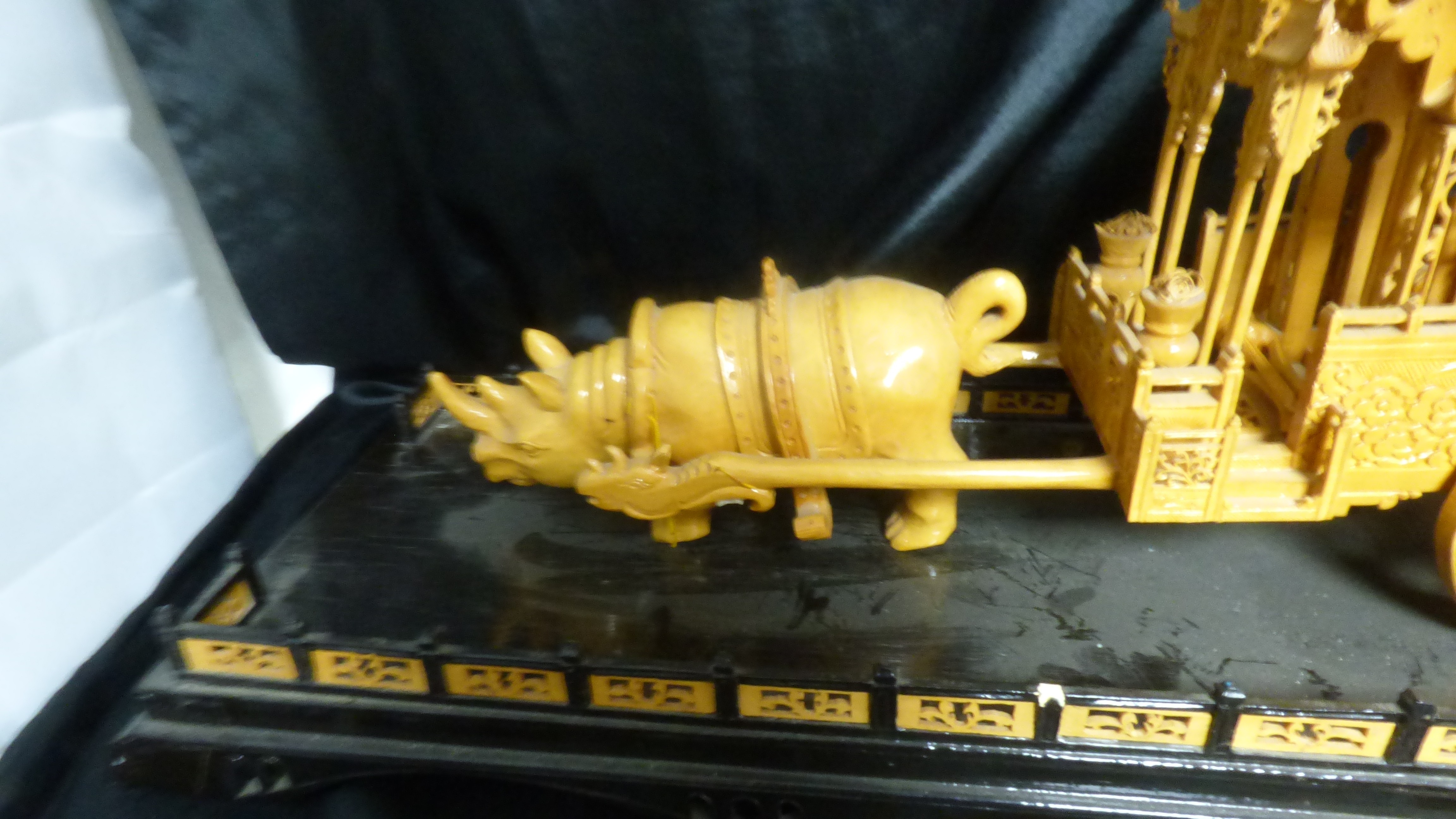 Diorama Chinois Rhinocéros tirant une calèche d'empereur - Photo 20