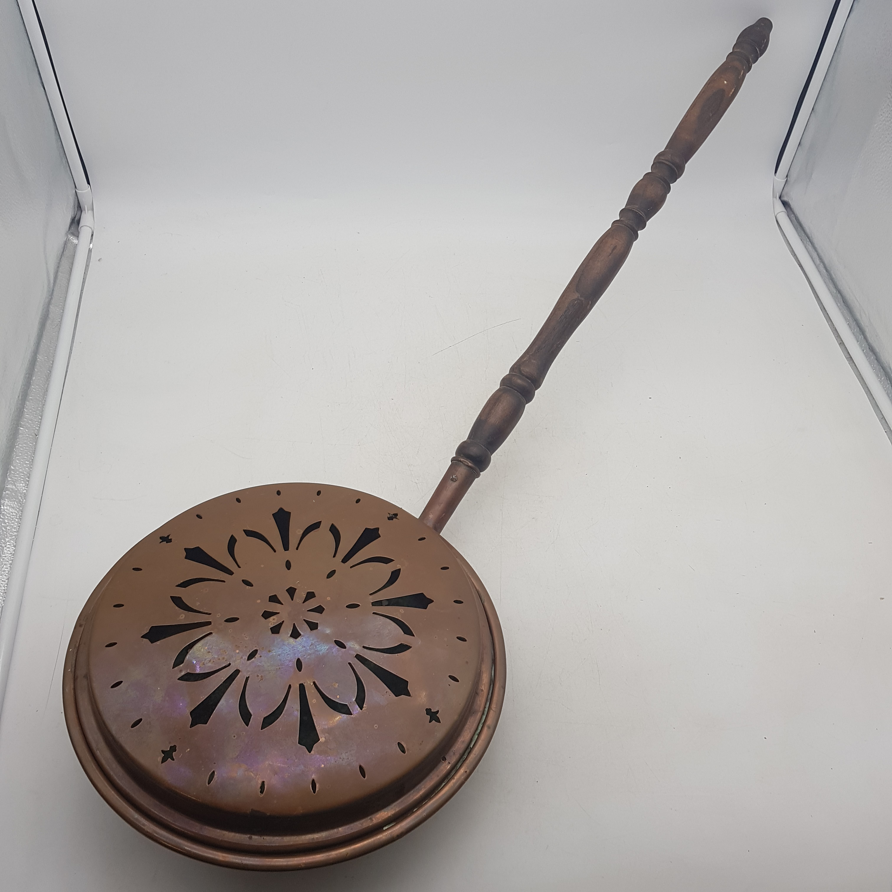 Ancien chauffe lit en cuivre État correct - Vue 2 - 