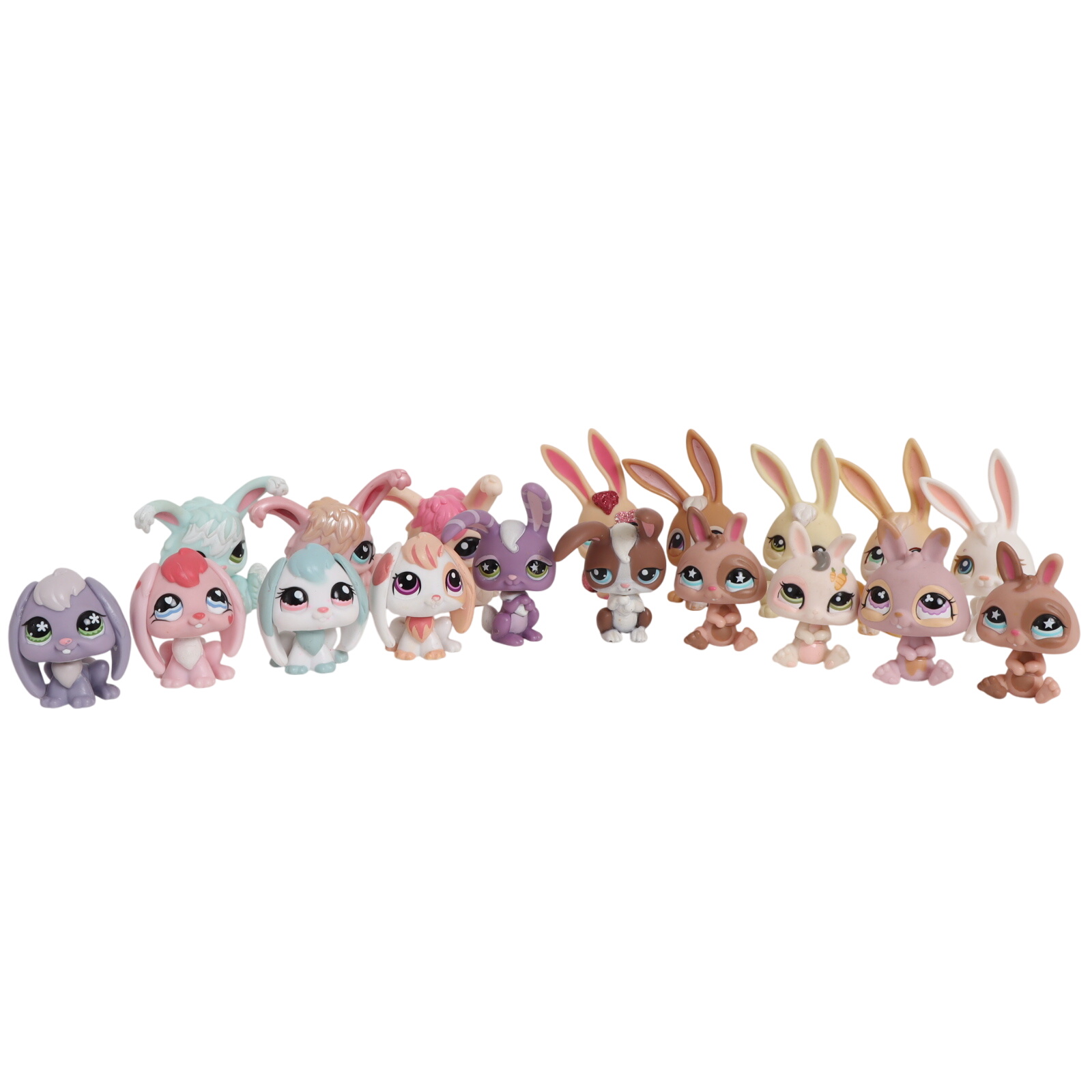 Lot de 18 figurines lapins Hasbro LPS Pet Shop Bon état -  reconditionné disponible sur Label Emmaüs