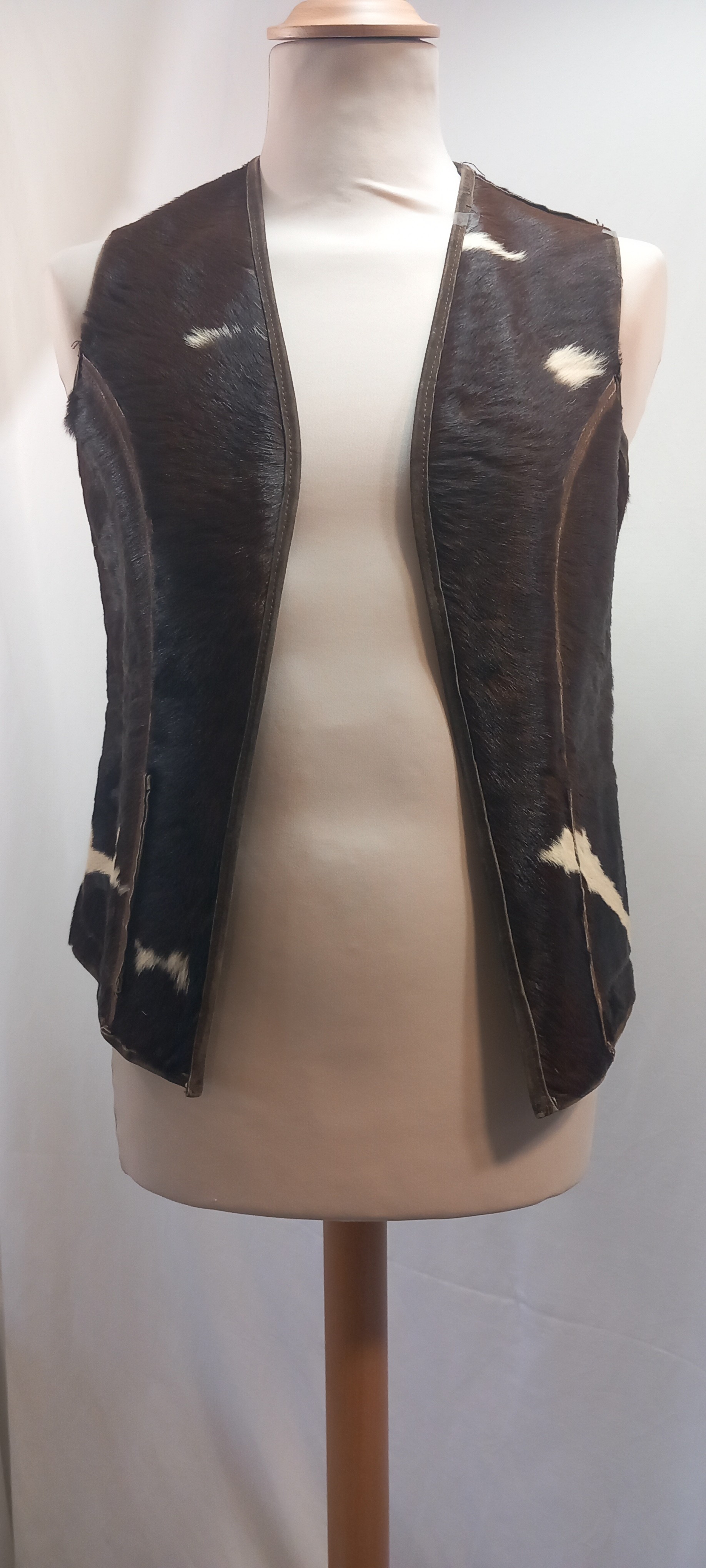 Gilet En peau de vache T36 - Label Emmaus - Modalova
