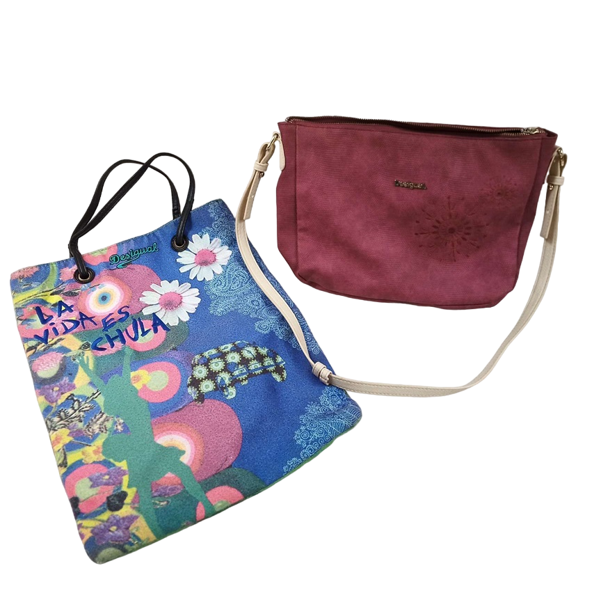 Acheter Lot de deux sacs style Desigual Très bon état - 14,50 € Lot de deux sacs style Desigual Très bon état - reconditionné disponible sur Label Emmaüs