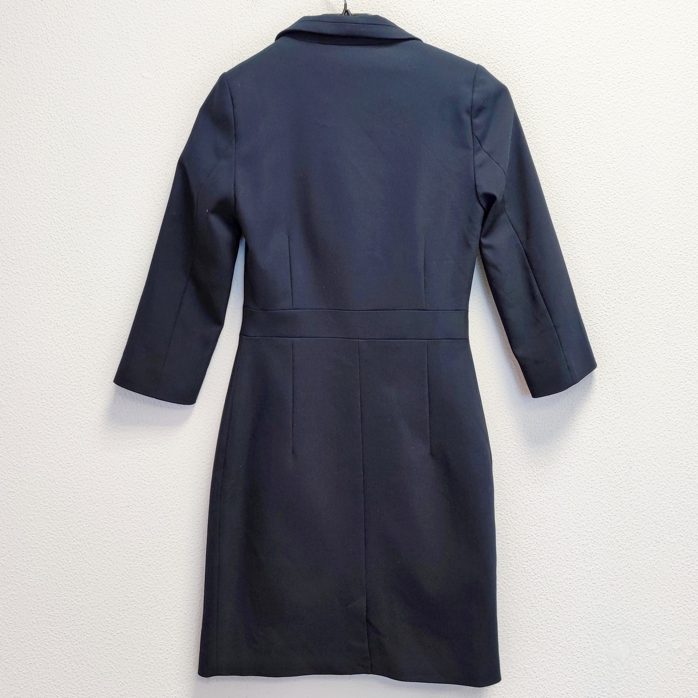 Voir photo 3 de MORGAN - Robe blazer marine - 34 - Femme MORGAN - Robe blazer marine - 34 - Femme Comme neuf - Vue 3 -