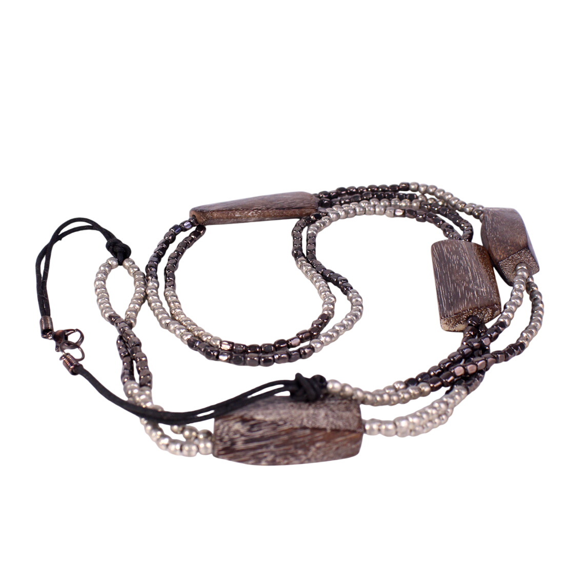 Sautoir bois cérusé et perles bronze et argent Bon état -  reconditionné disponible sur Label Emmaüs