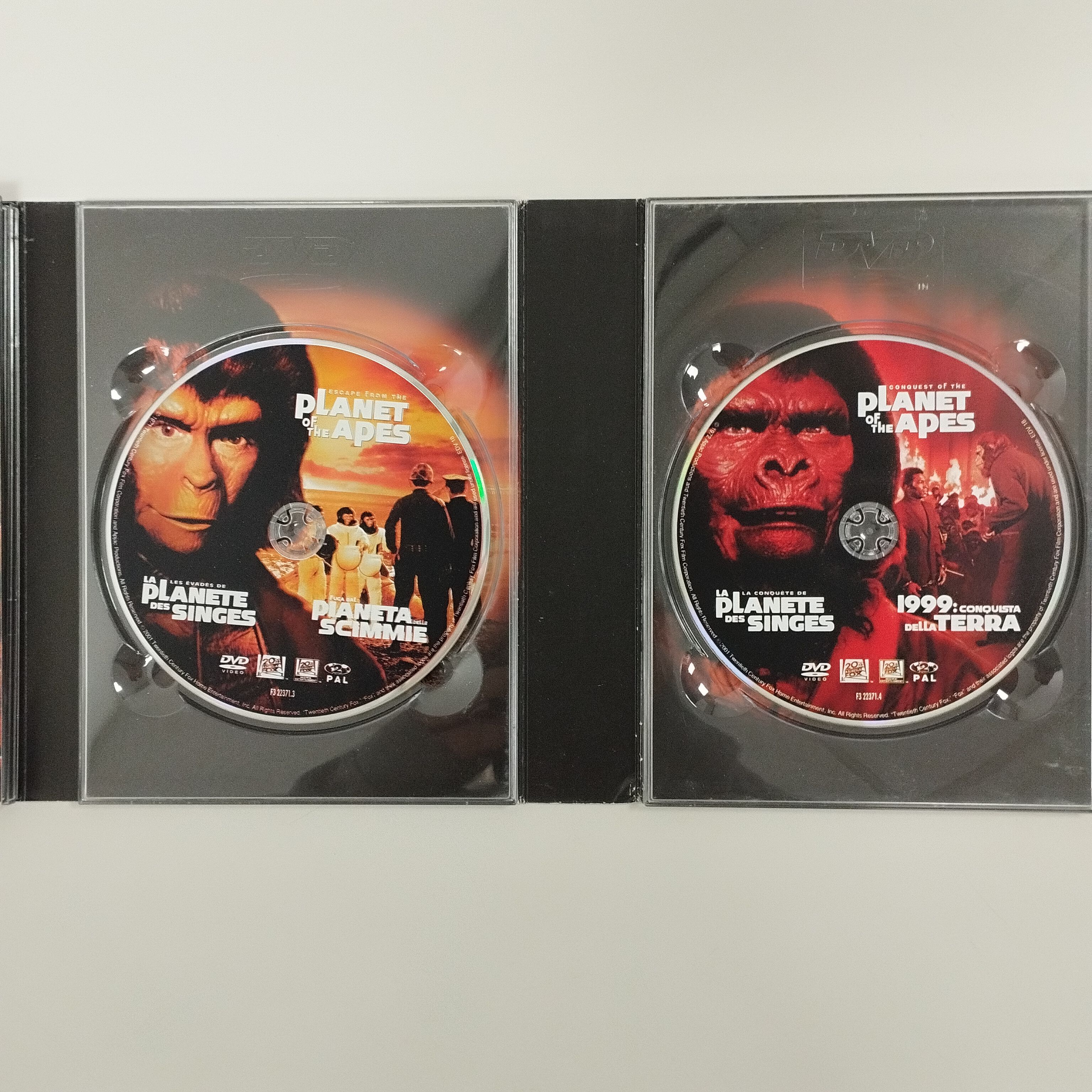Coffret DVD : La Planète des Singes - Edition Collector Bon état - Vue 6 - 