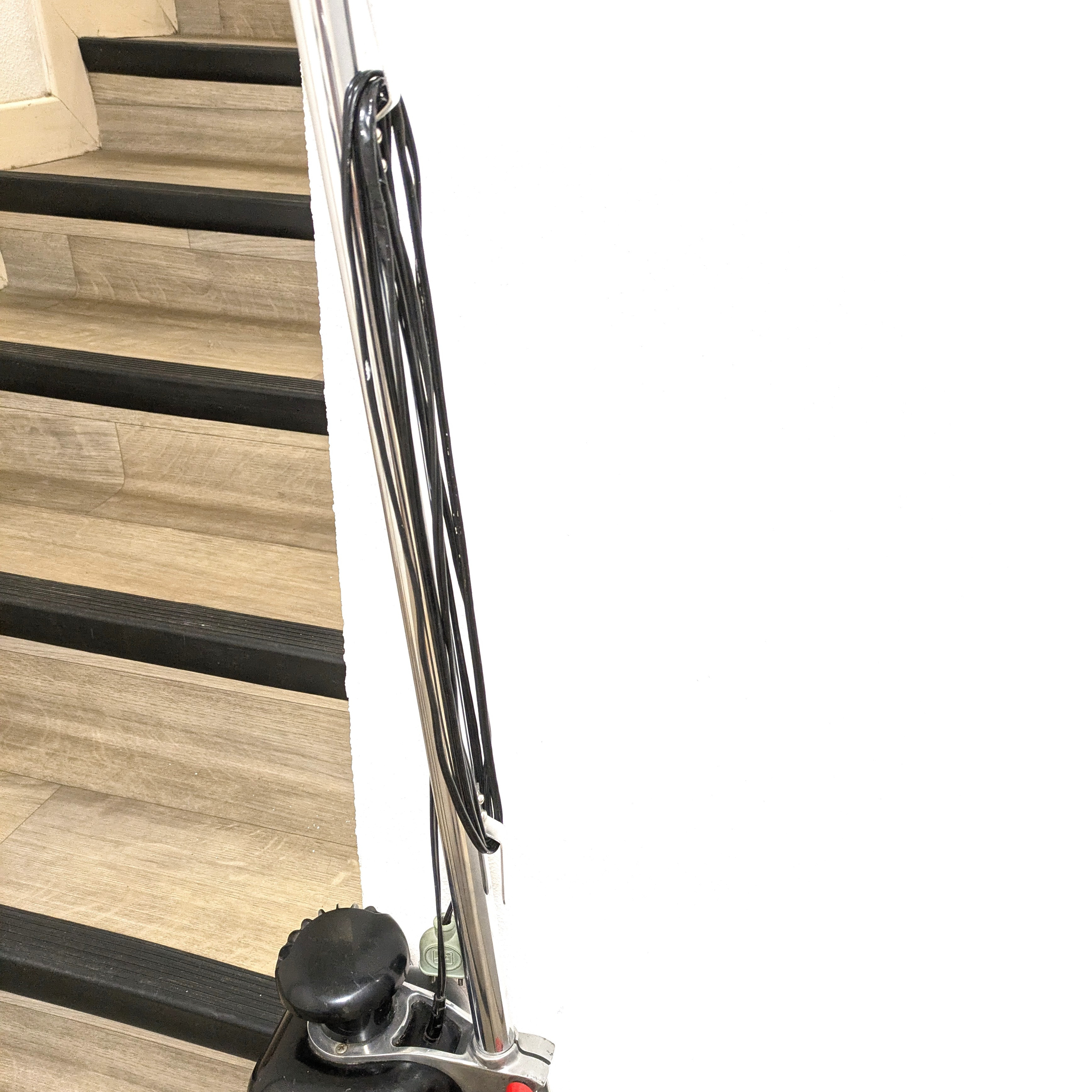 Aspirateur BIRUM Années 50/60 État correct - Vue 9 - 