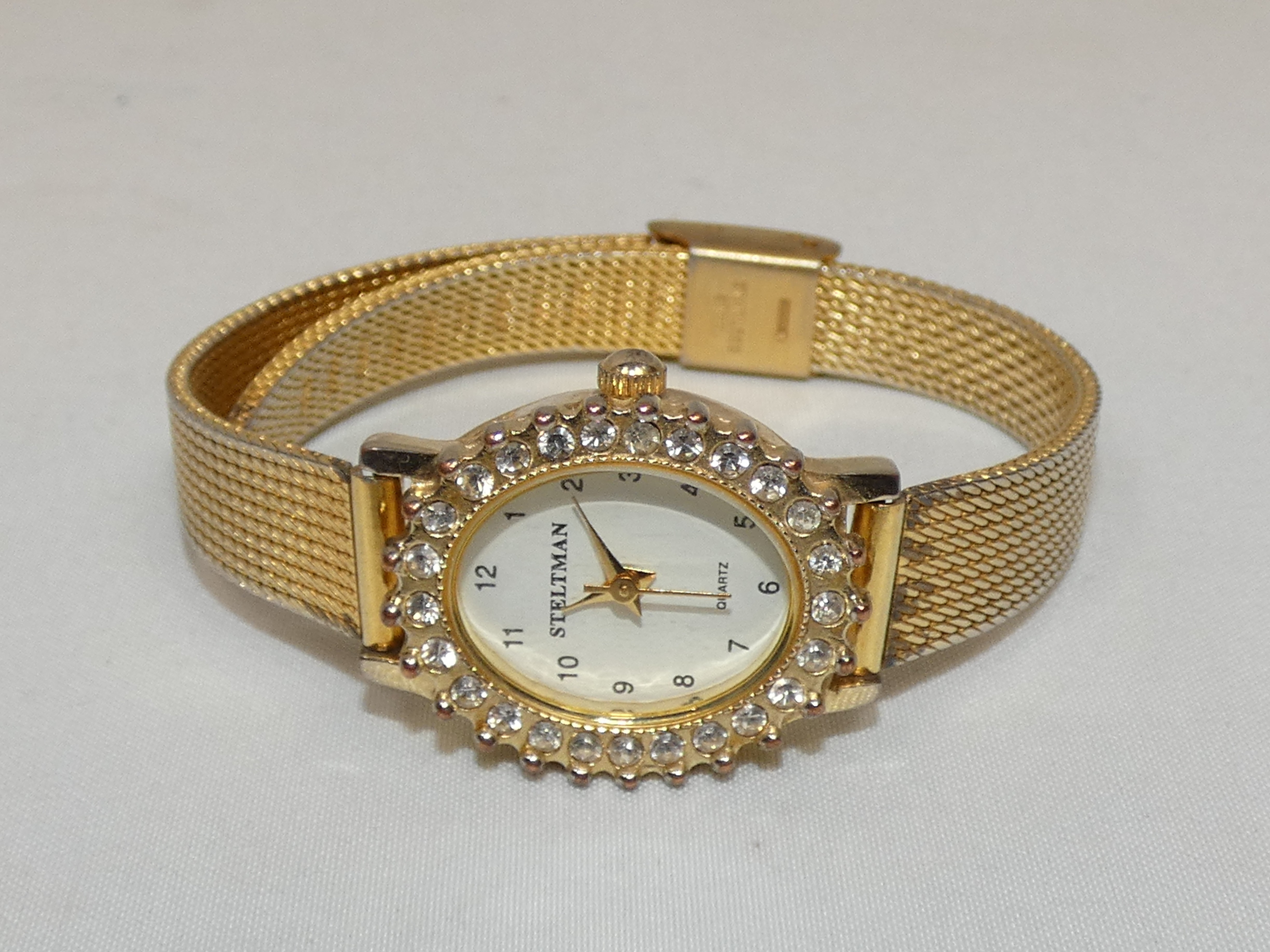 Ancienne montre femme quartz STELTMAN Bon état - Vue 2 - 