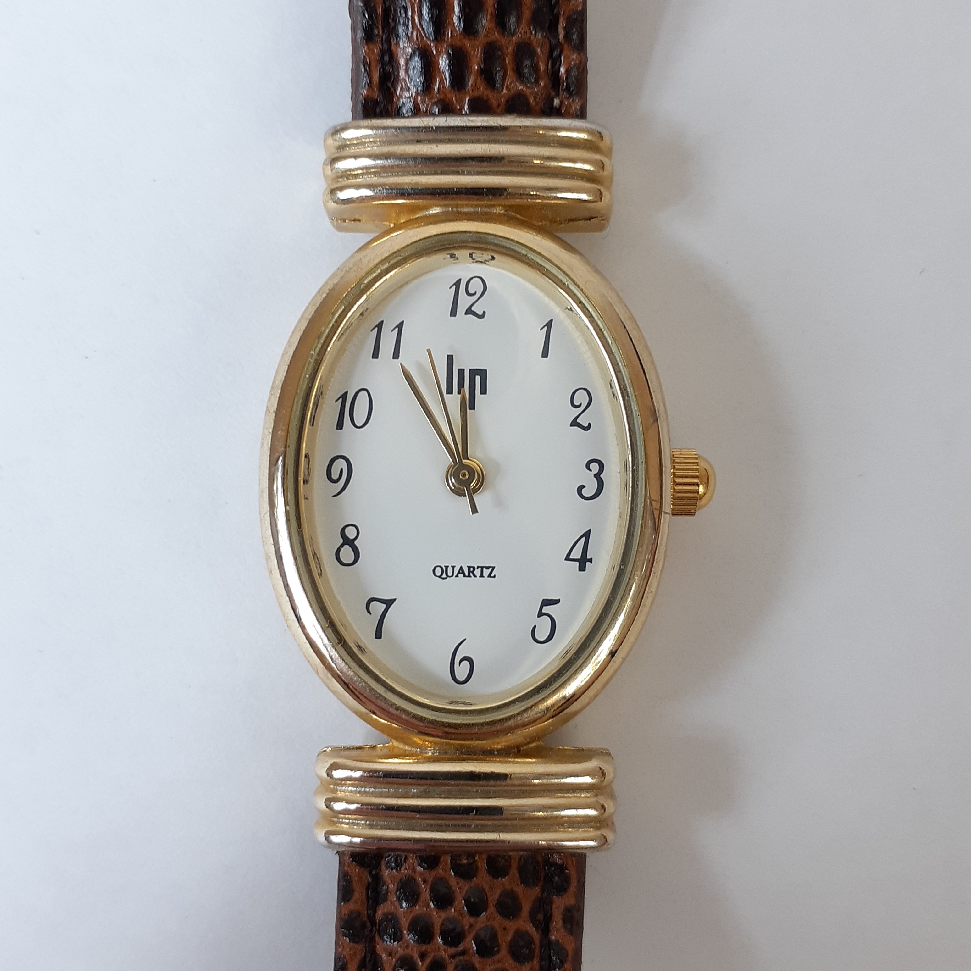 Montre femme Lip Classics 12-08 - bracelet en cuir - Photo 8