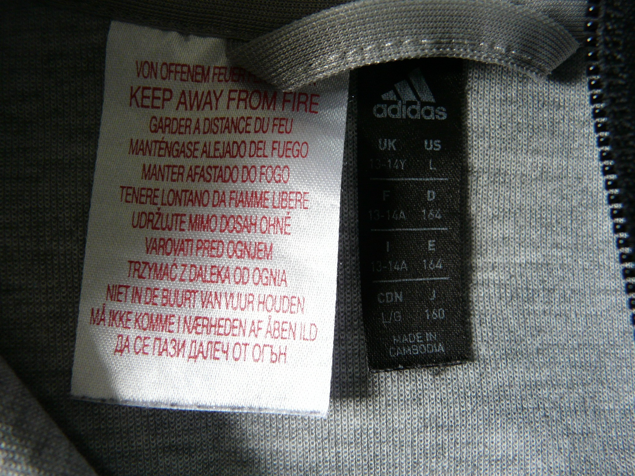 E61 - Veste de survêtement - Adidas - Âge 13/14 ans - Photo 8