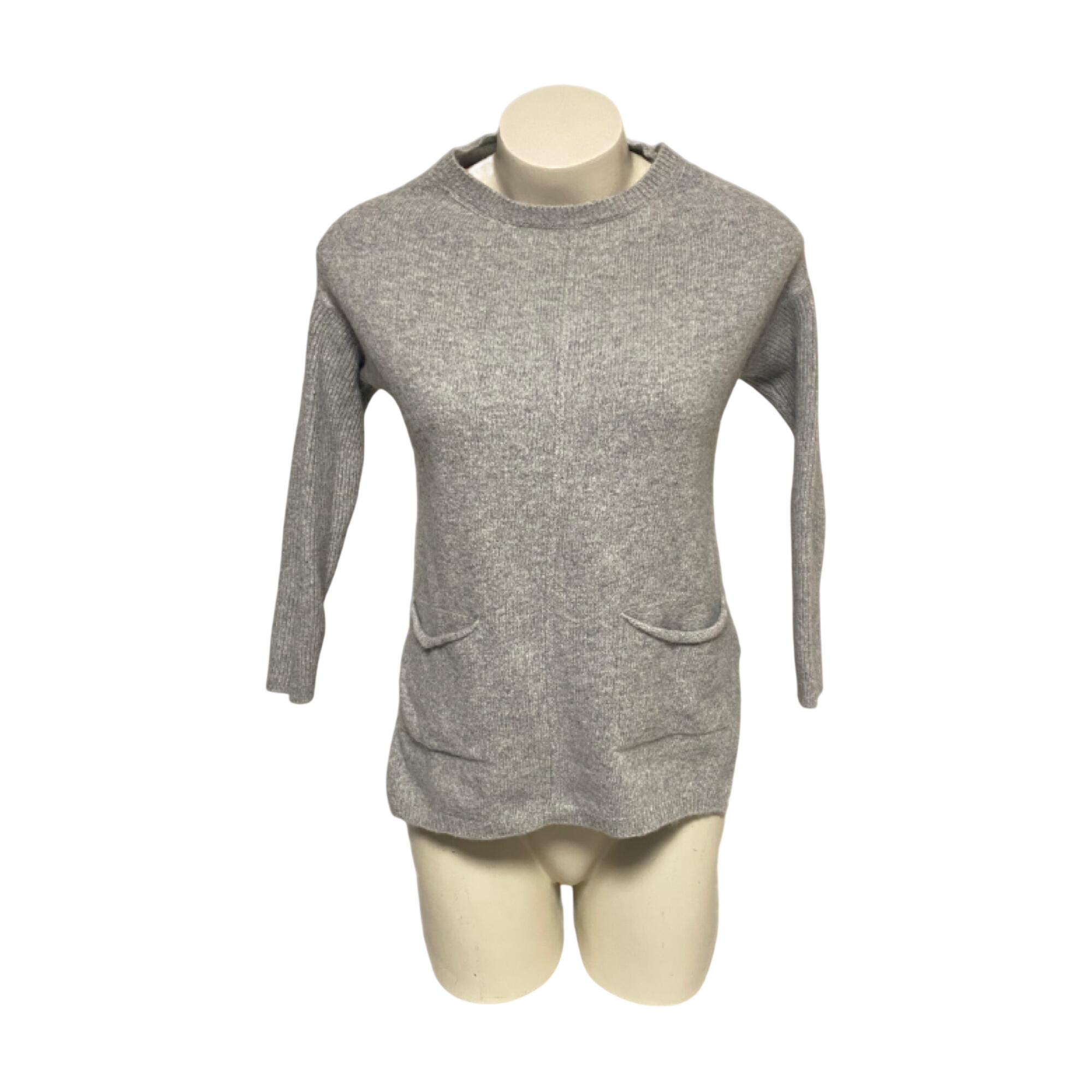 Acheter Pull Femme - La Fée Maraboutée - T0 Très bon état - 14,00 € Pull Femme - La Fée Maraboutée - T0 Très bon état - reconditionné disponible sur Label Emmaüs